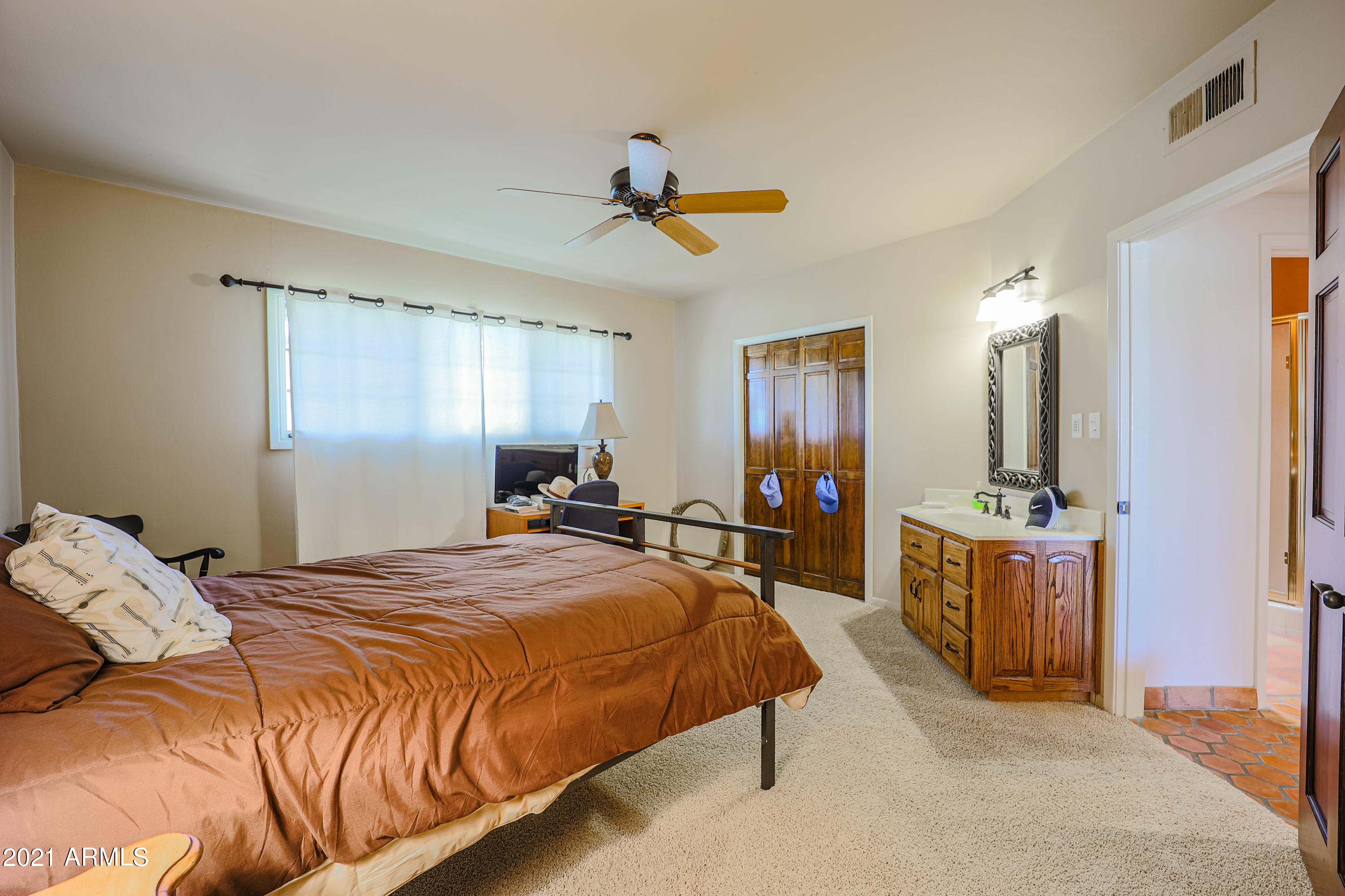MUMMY MT PARK LOTS 32-40, 74-91 & TR A - Residential