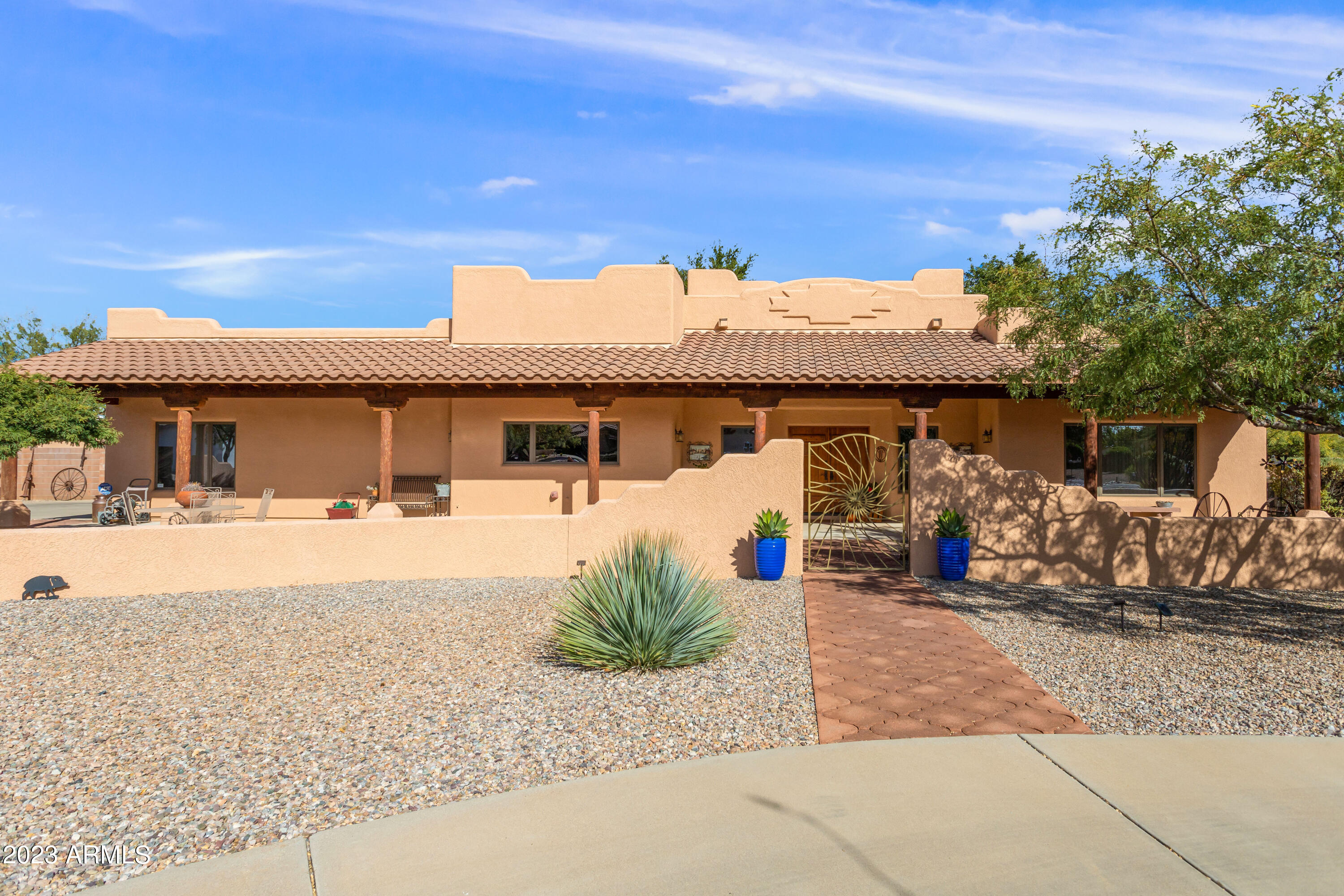 MOUNTAIN SHADOWS PHASE E - Residential
