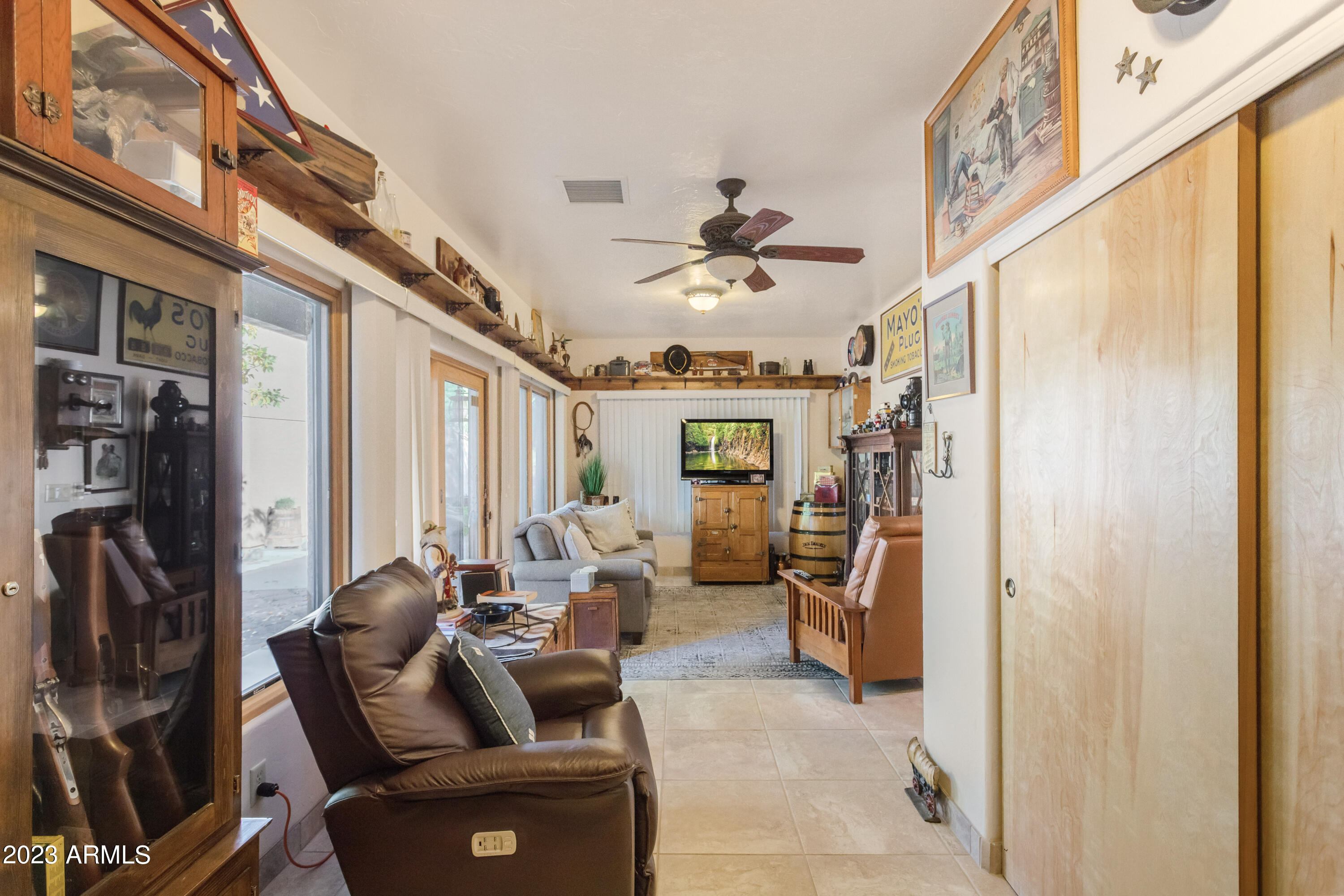 MOUNTAIN SHADOWS PHASE E - Residential