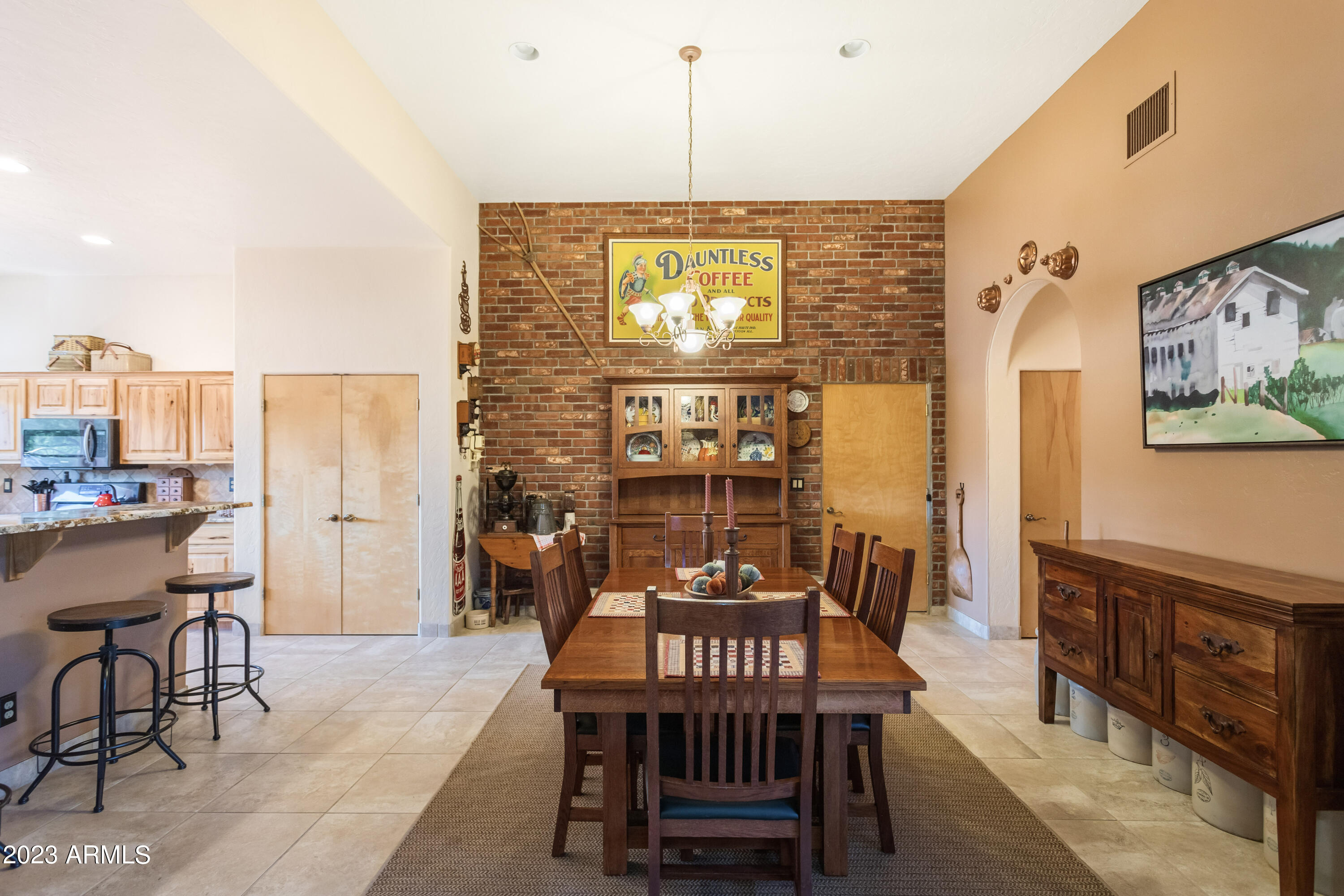 MOUNTAIN SHADOWS PHASE E - Residential