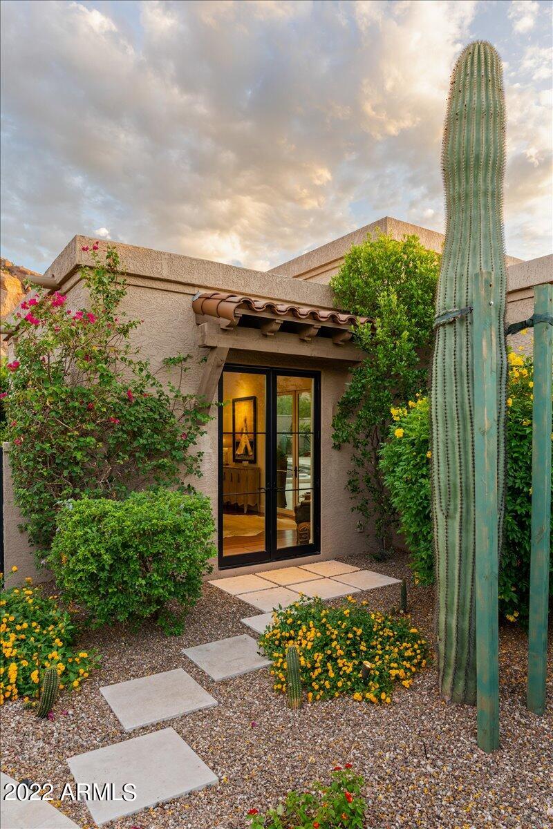 Echo Canyon - Residential