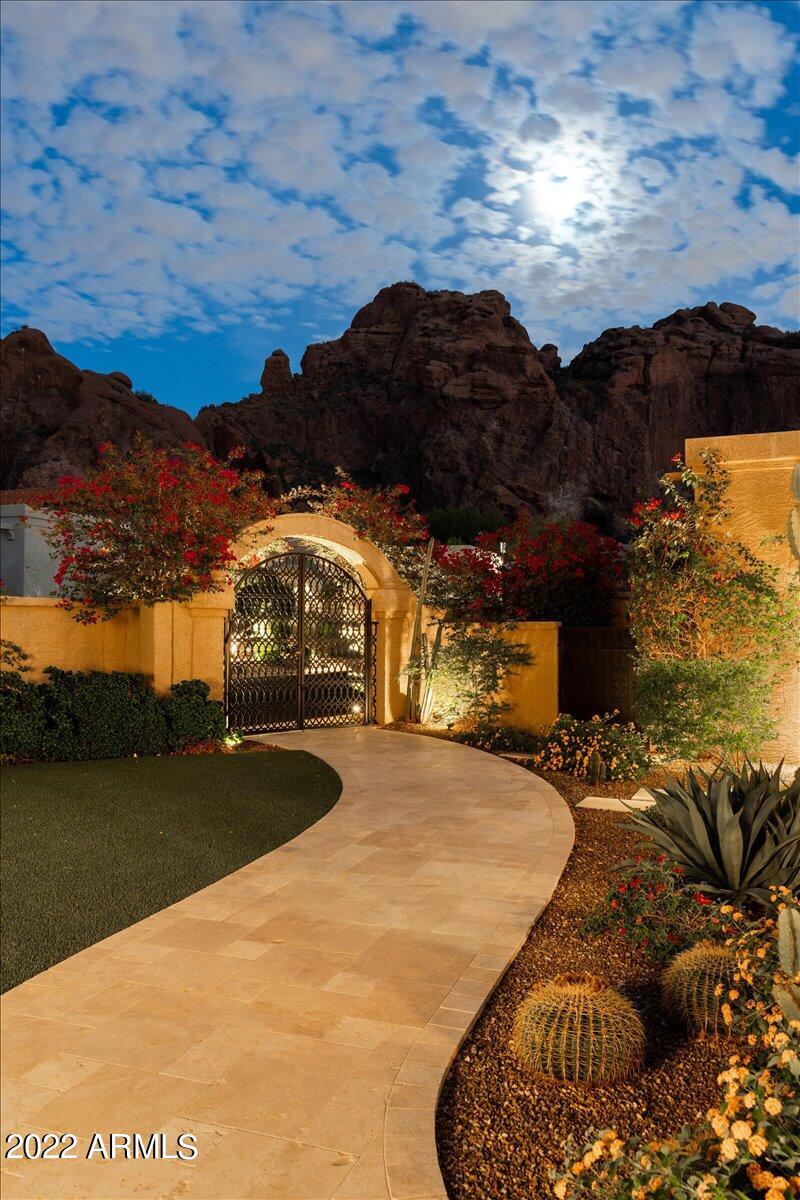 Echo Canyon - Residential