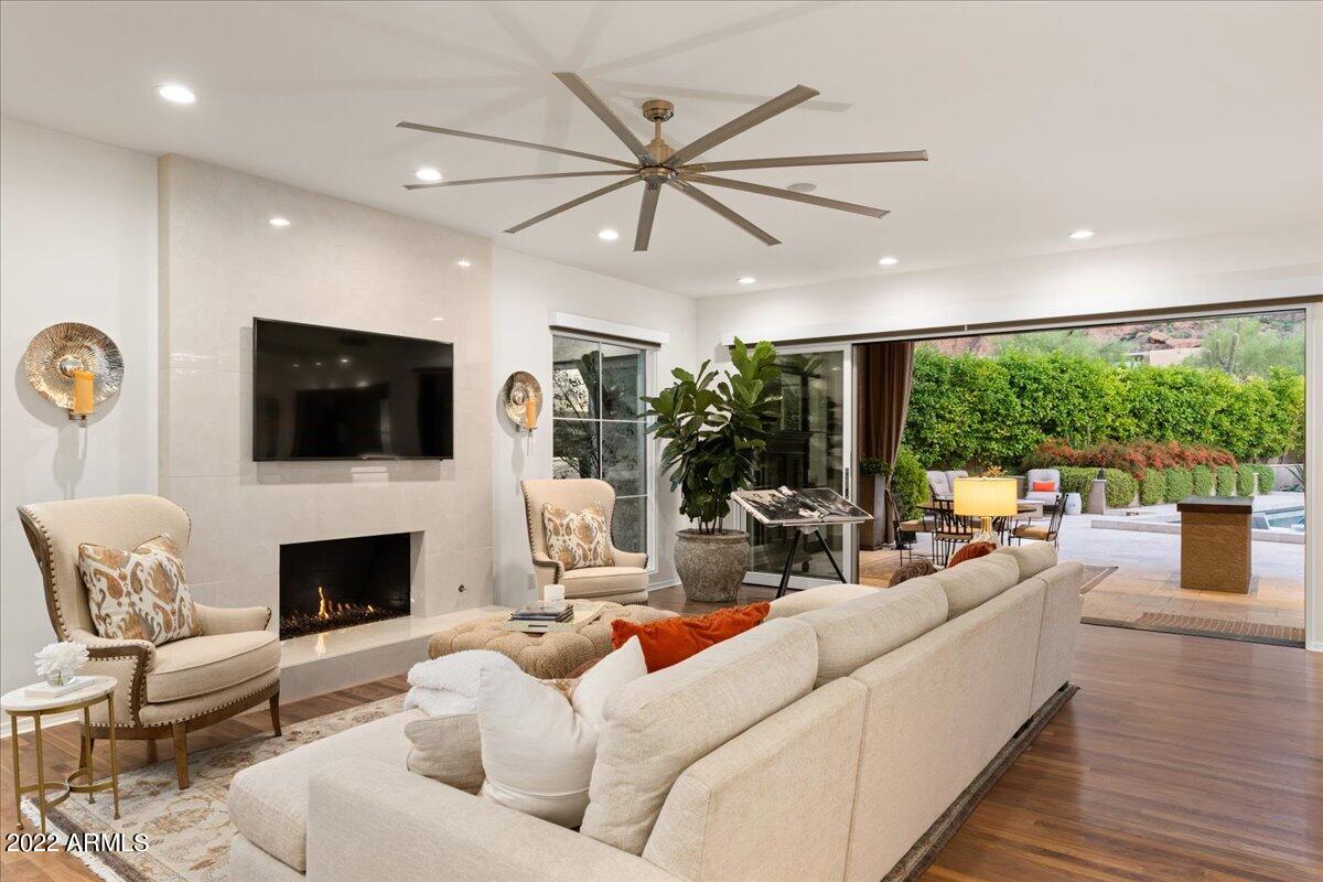 Echo Canyon - Residential