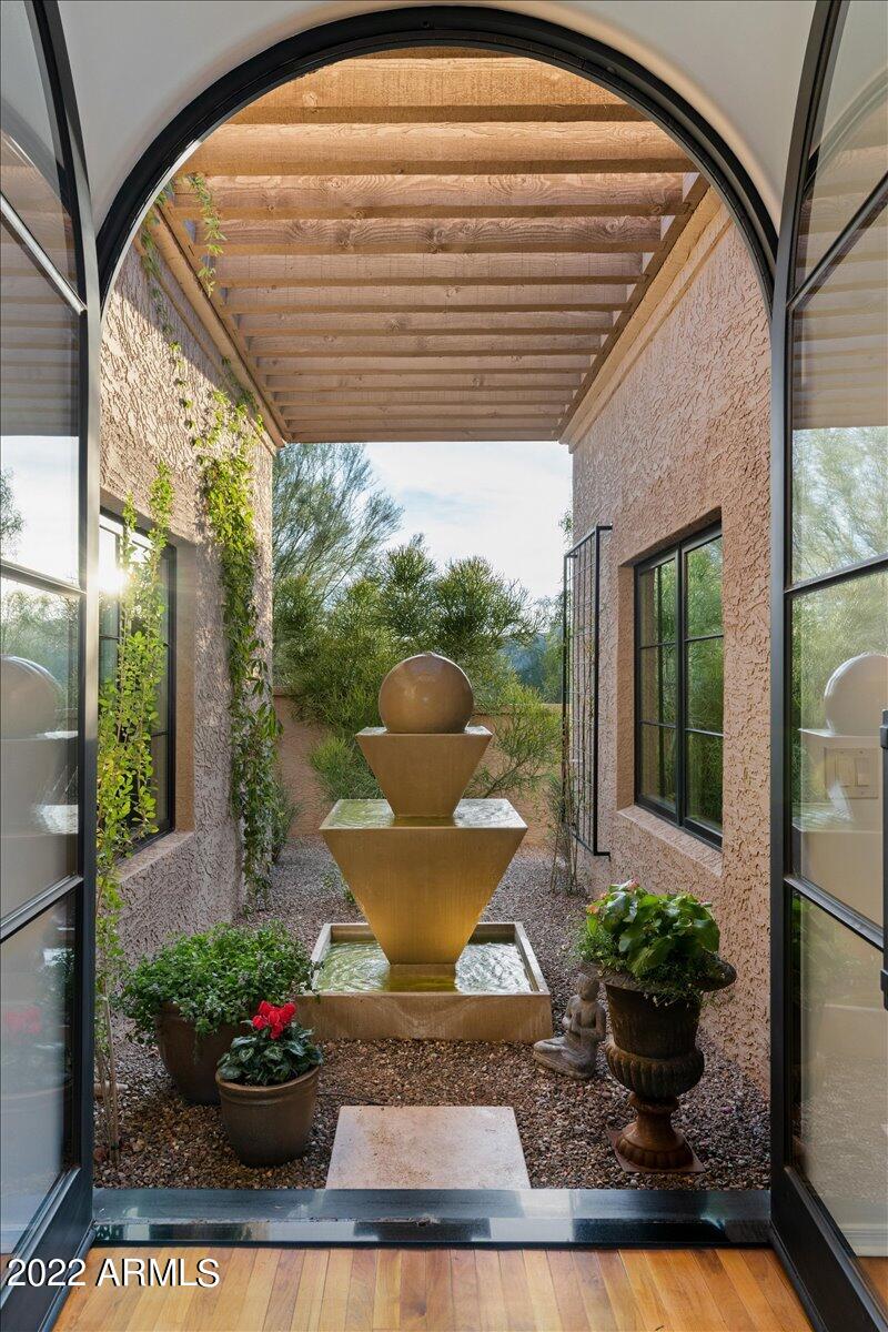 Echo Canyon - Residential