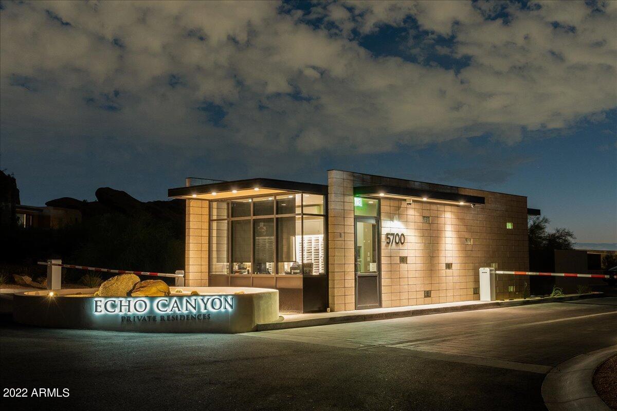Echo Canyon - Residential