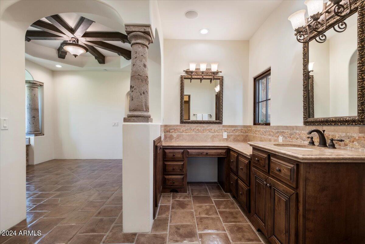 Whisper Rock - Residential