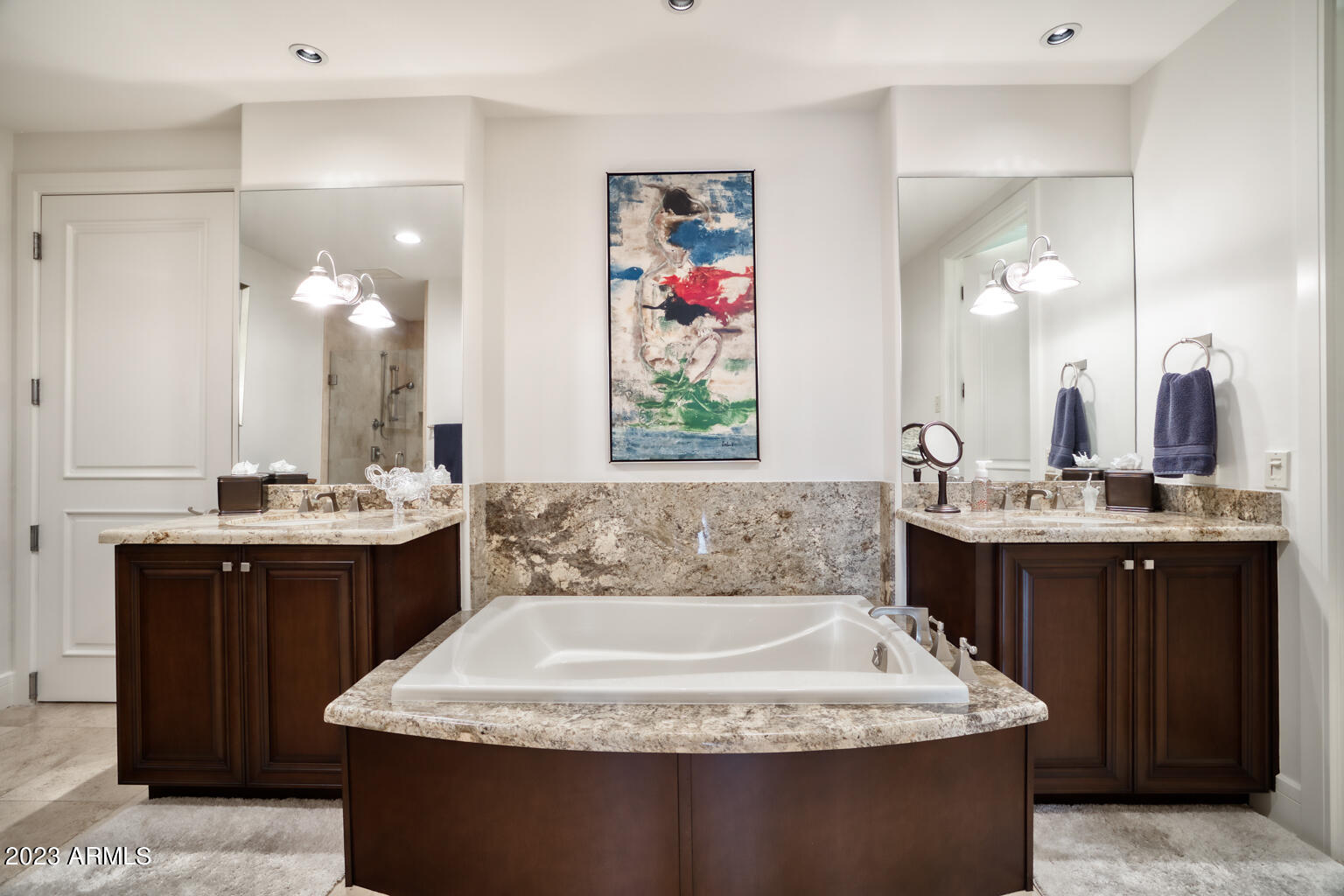 ESPLANADE PLACE CONDOMINIUM AMD - Residential