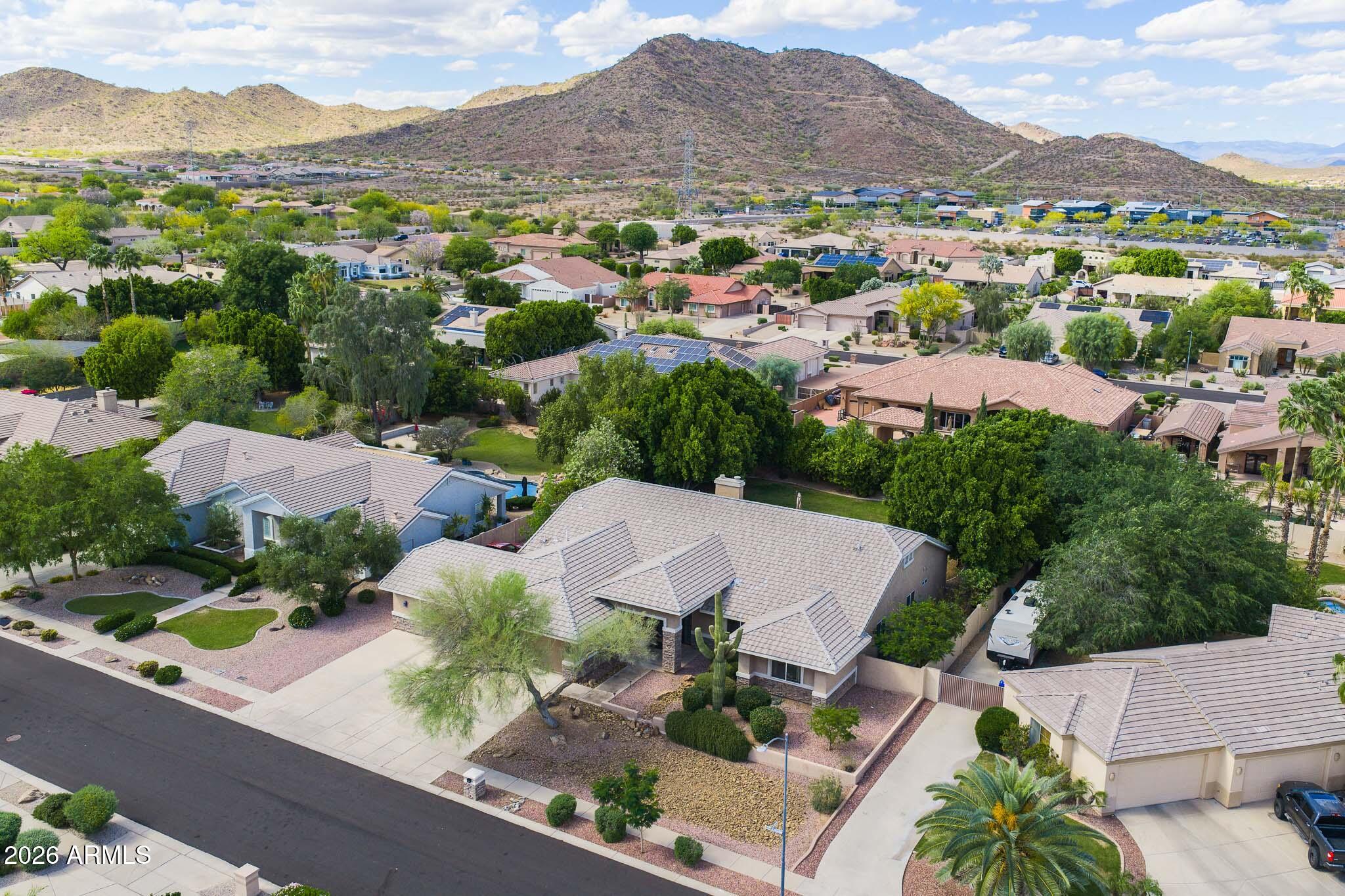 CALLE LEJOS ESTATES - Residential