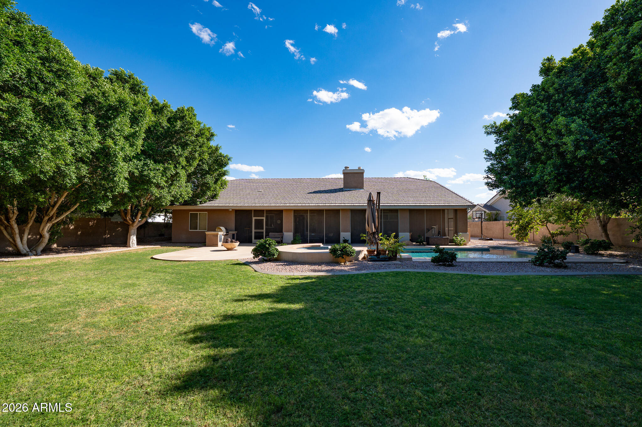 CALLE LEJOS ESTATES - Residential