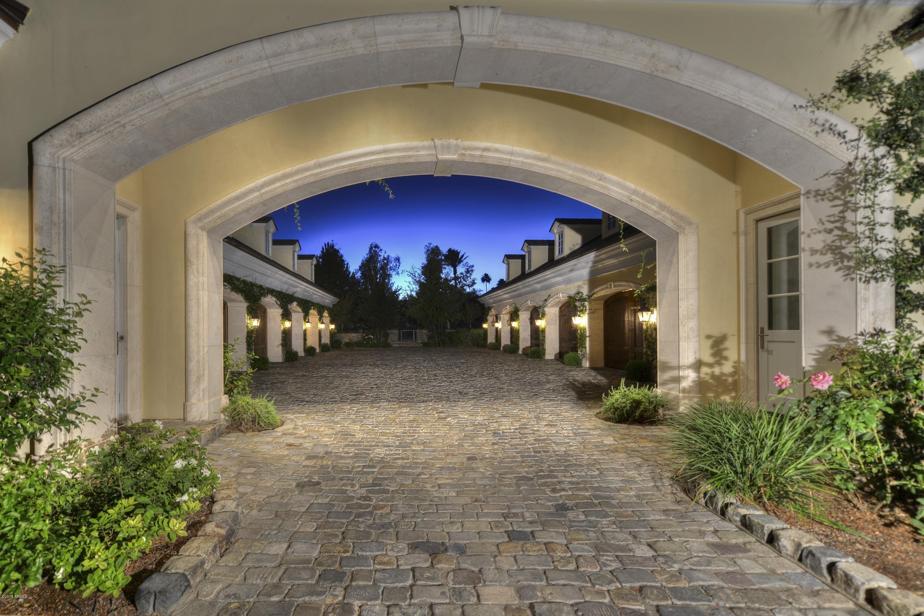 TILYOU RANCHITO LOT 1-6 - Residential