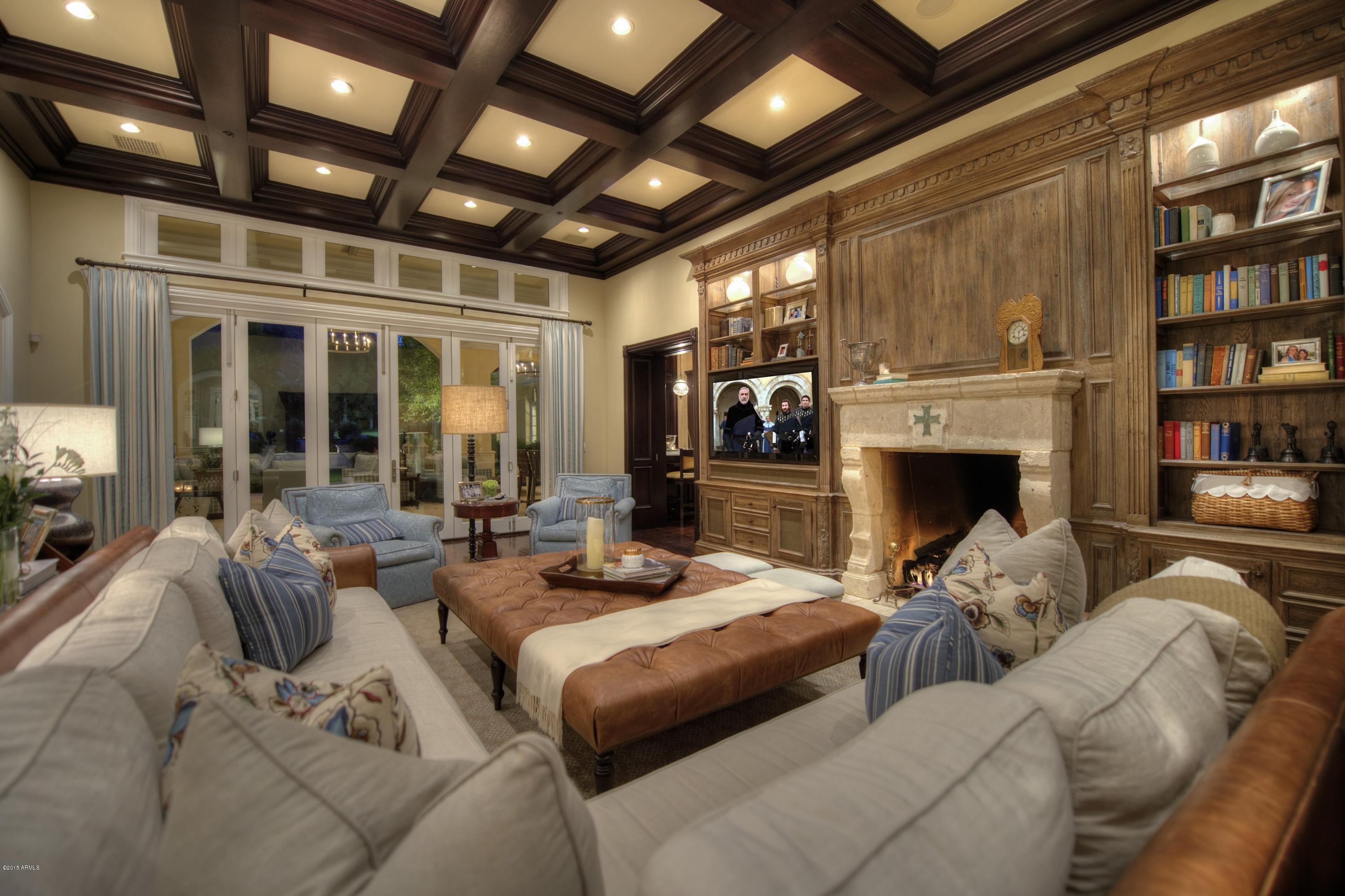 TILYOU RANCHITO LOT 1-6 - Residential