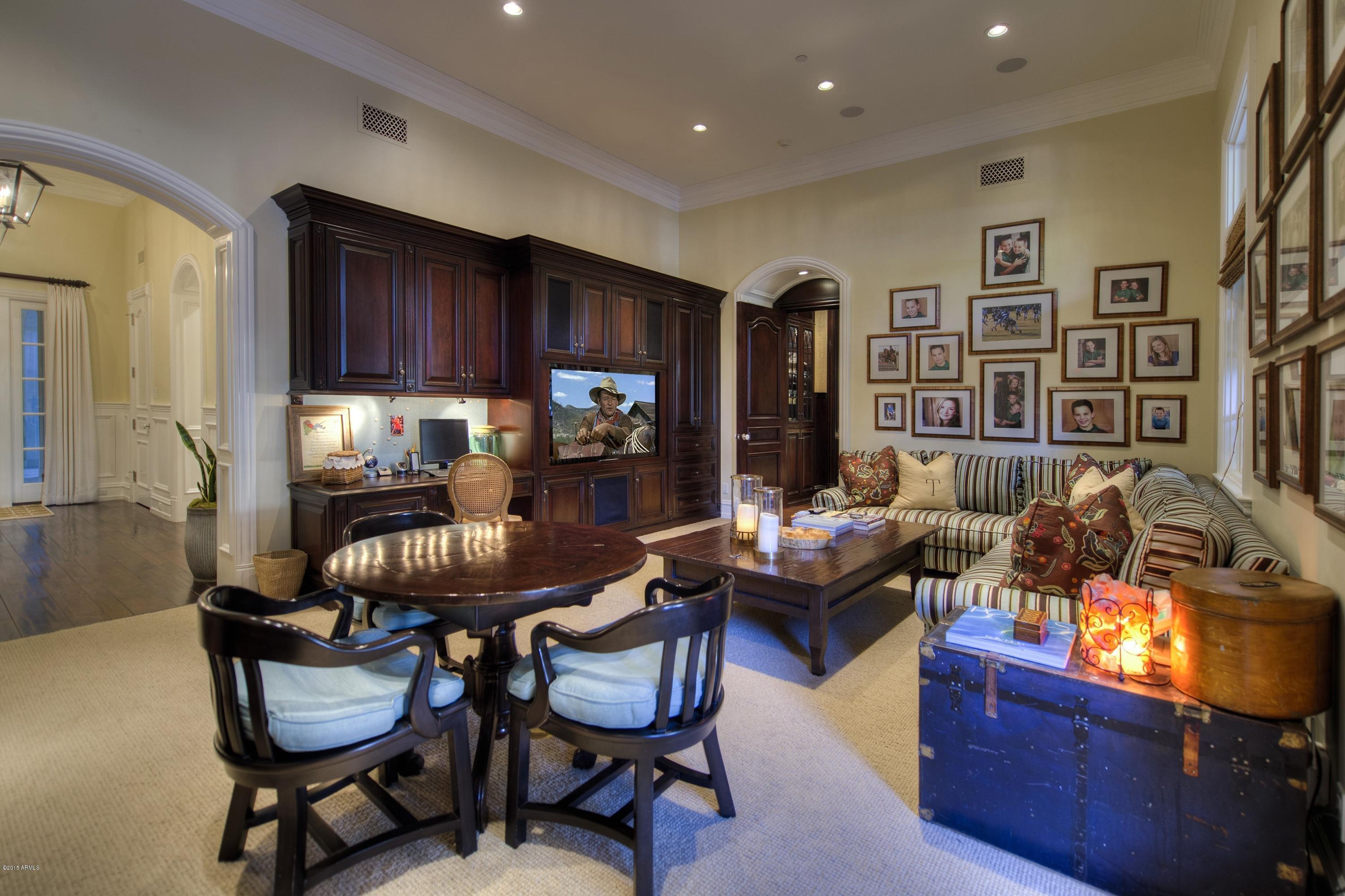 TILYOU RANCHITO LOT 1-6 - Residential