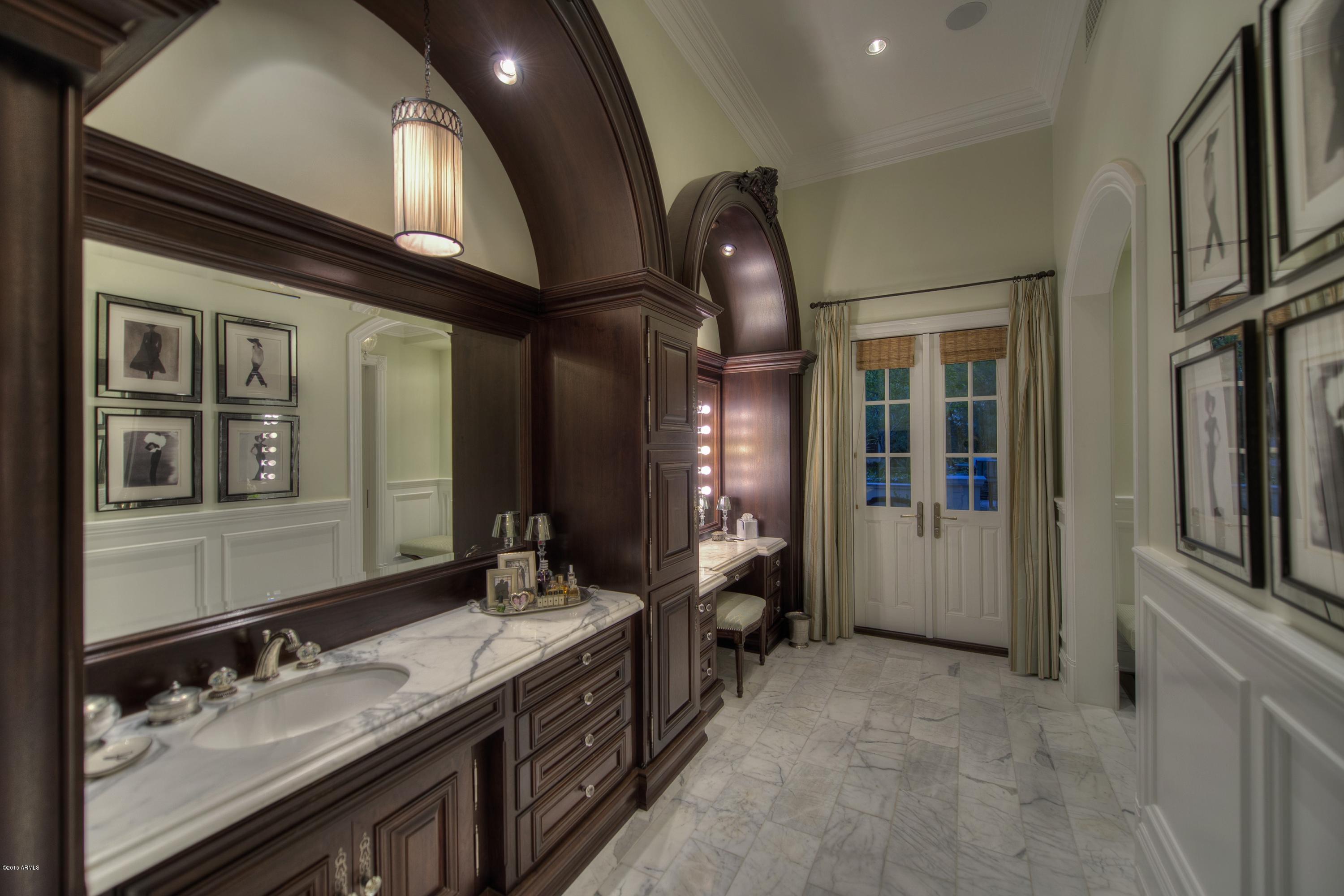 TILYOU RANCHITO LOT 1-6 - Residential
