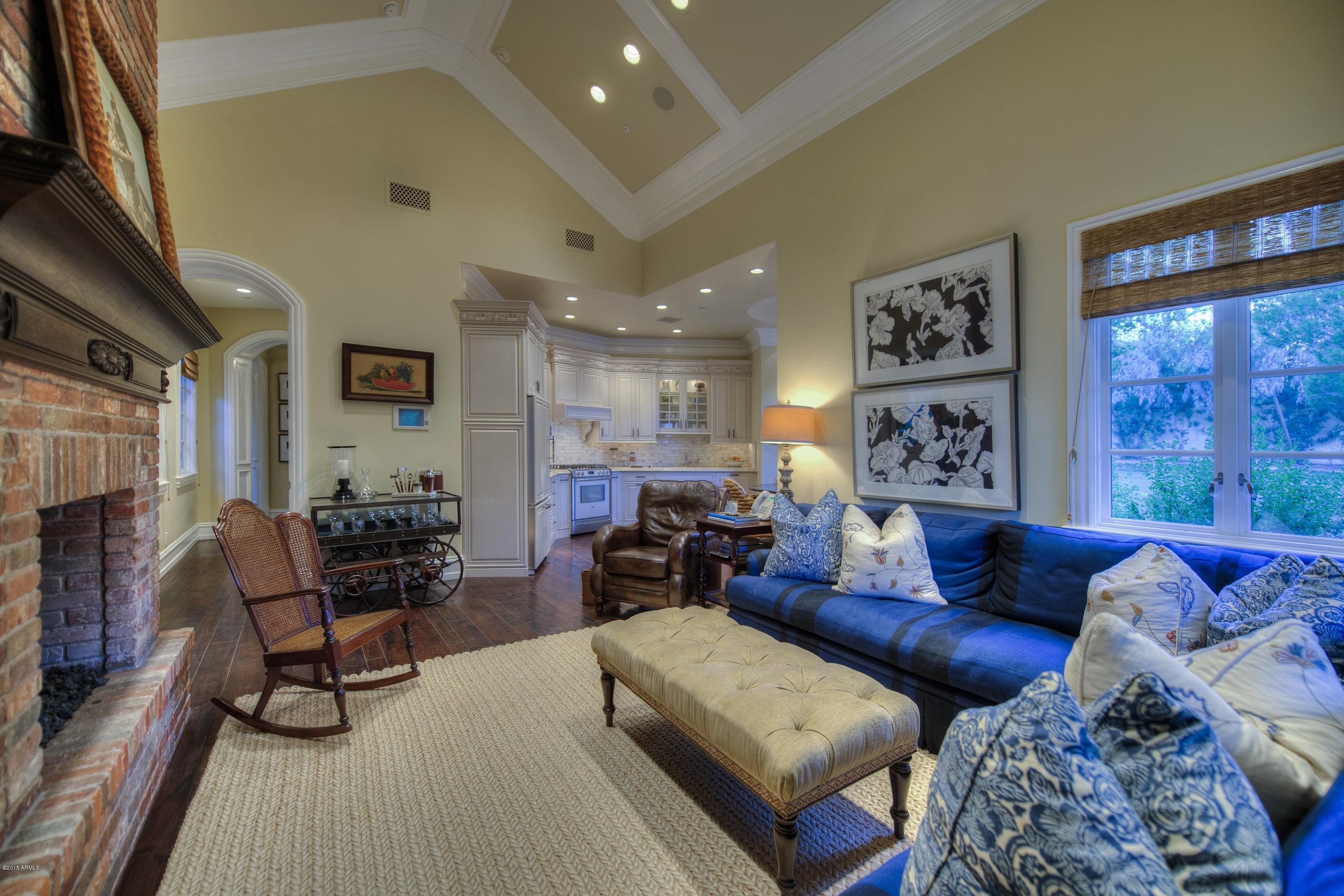 TILYOU RANCHITO LOT 1-6 - Residential