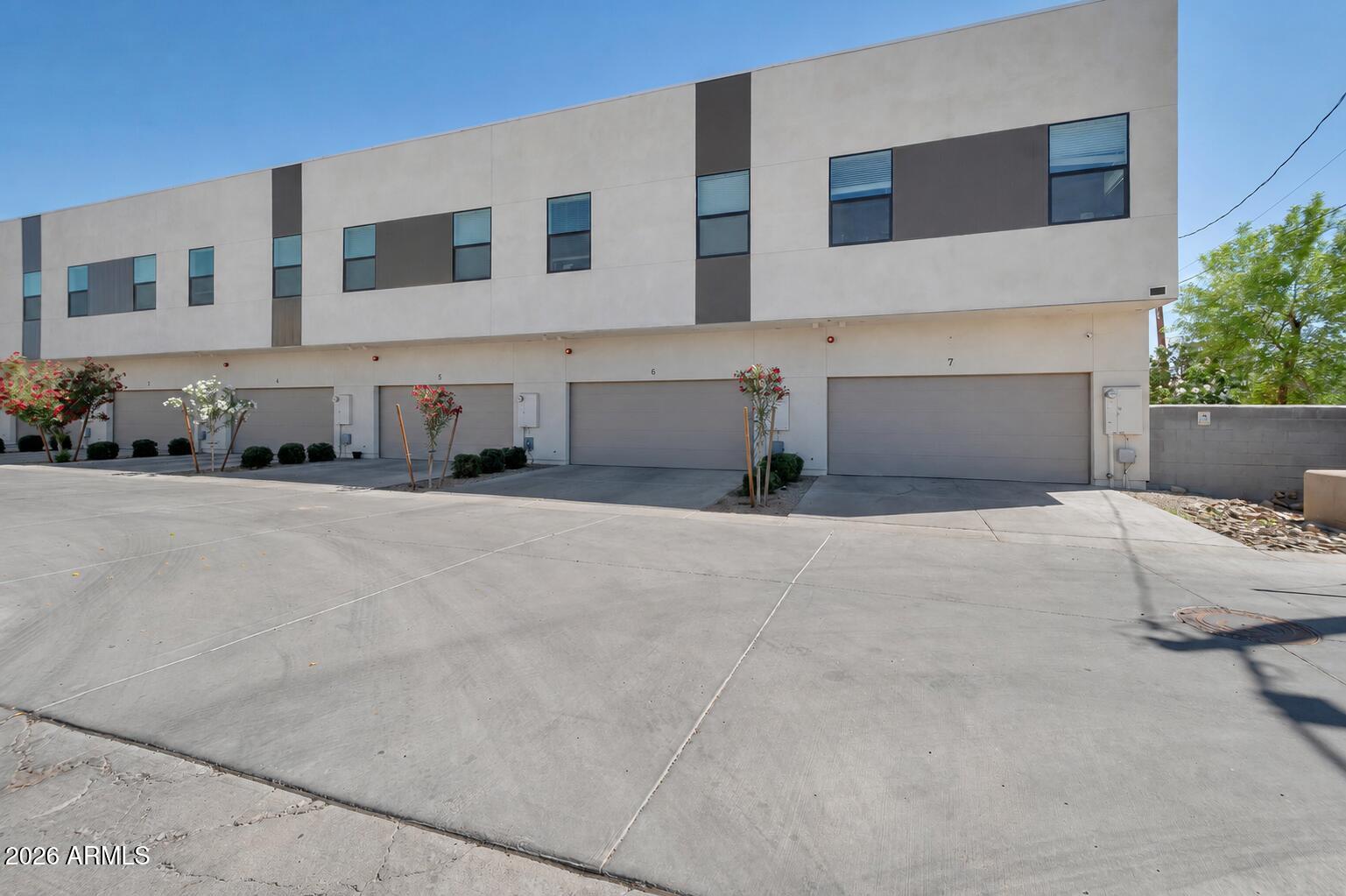 MOLI GARDENS - Residential Income