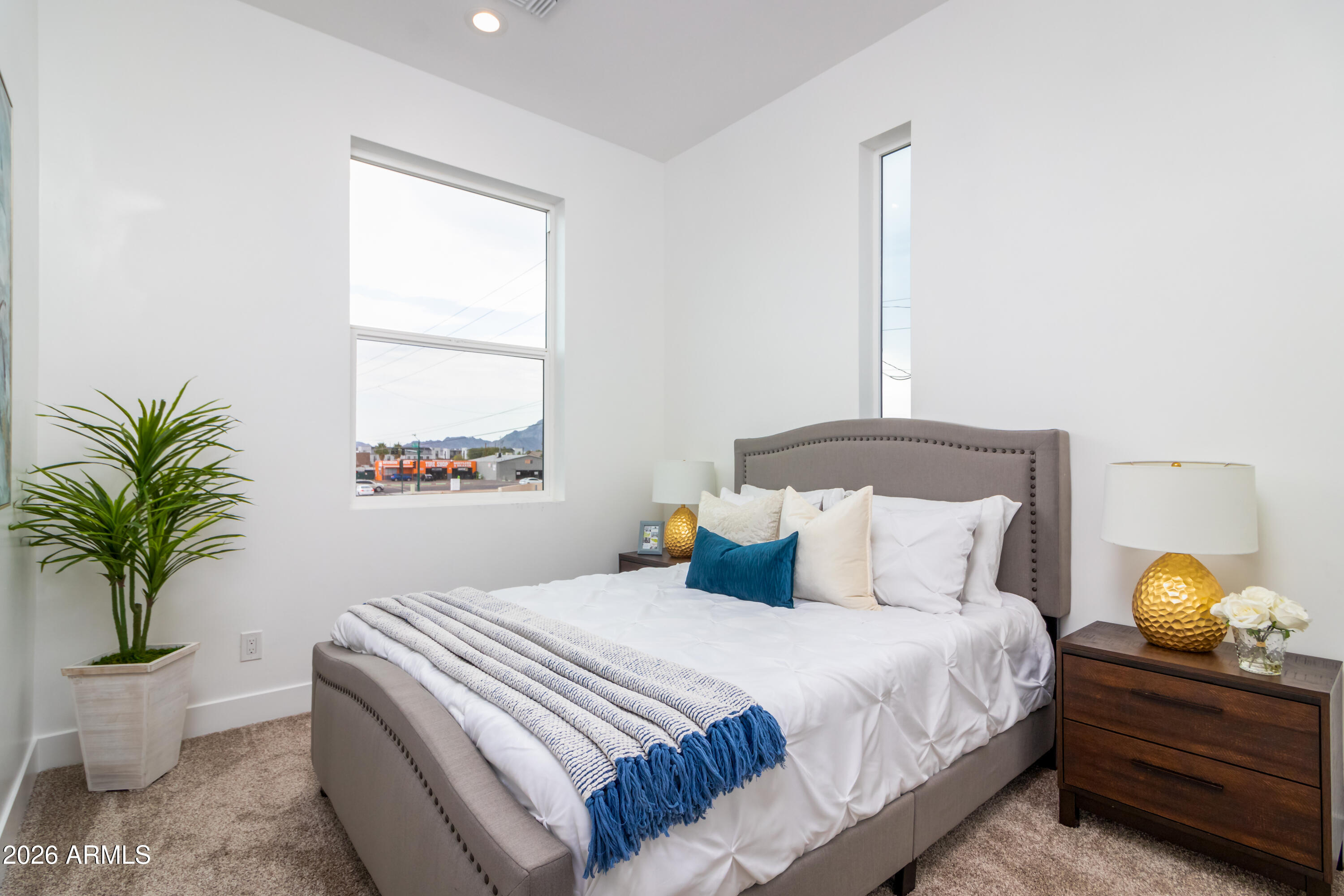MOLI GARDENS - Residential Income