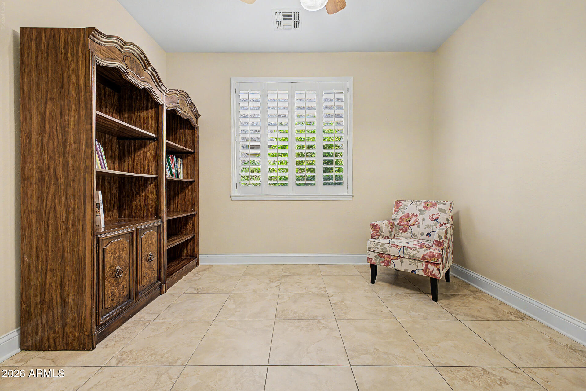 PEBBLECREEK PHASE 2 UNIT 32 - Residential