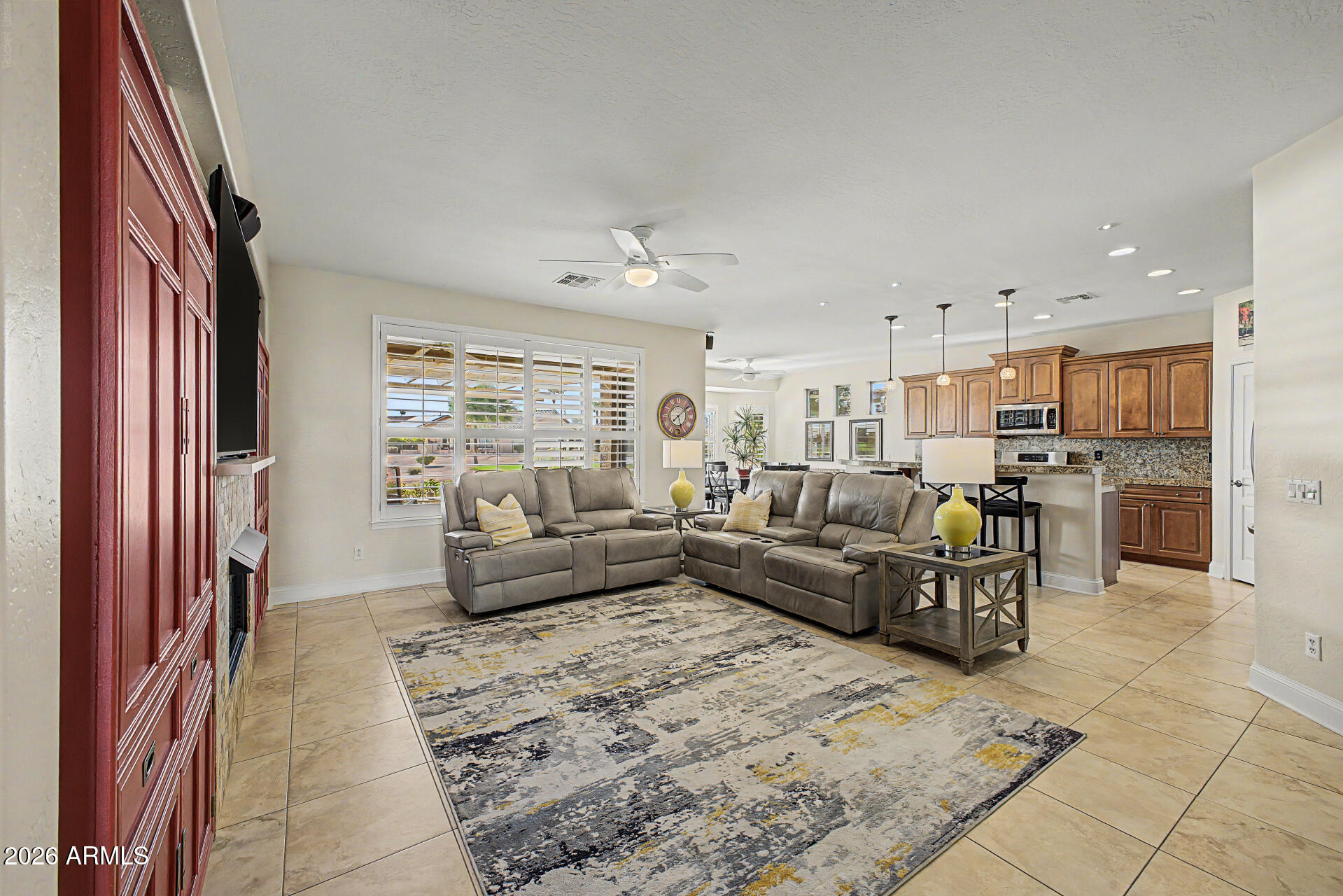 PEBBLECREEK PHASE 2 UNIT 32 - Residential