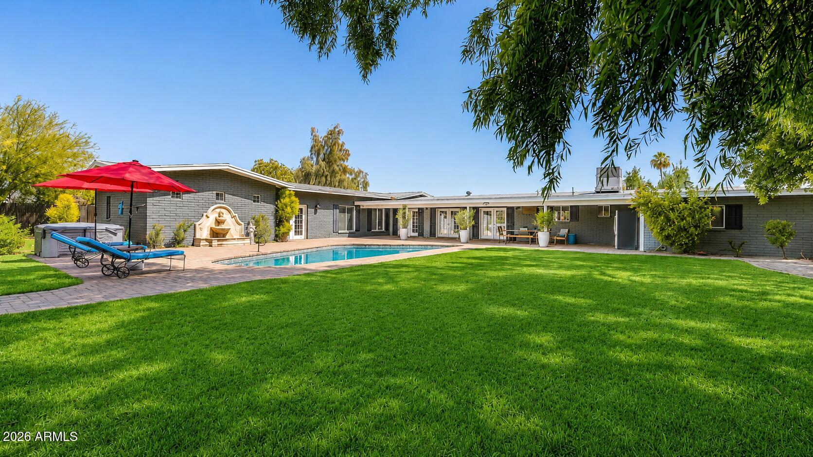SHEA PARADISE - Residential