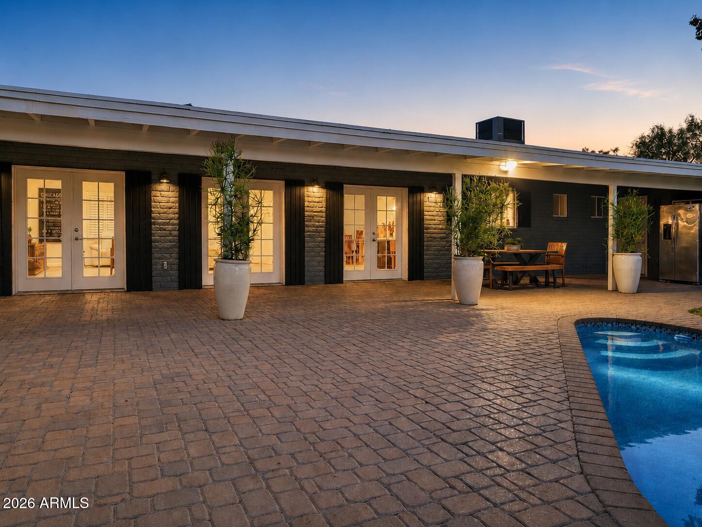 SHEA PARADISE - Residential