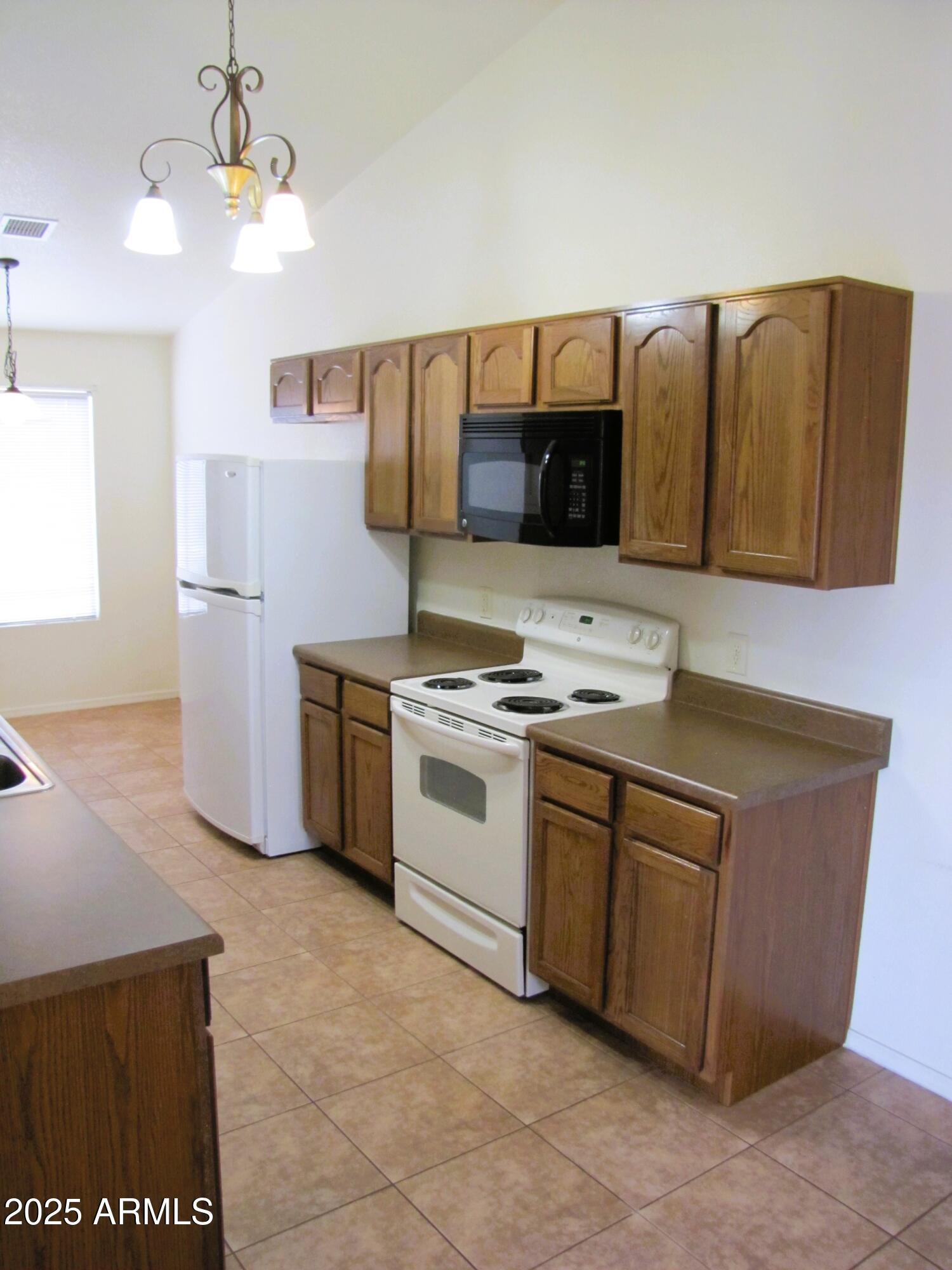 SILVERADO - Residential Lease
