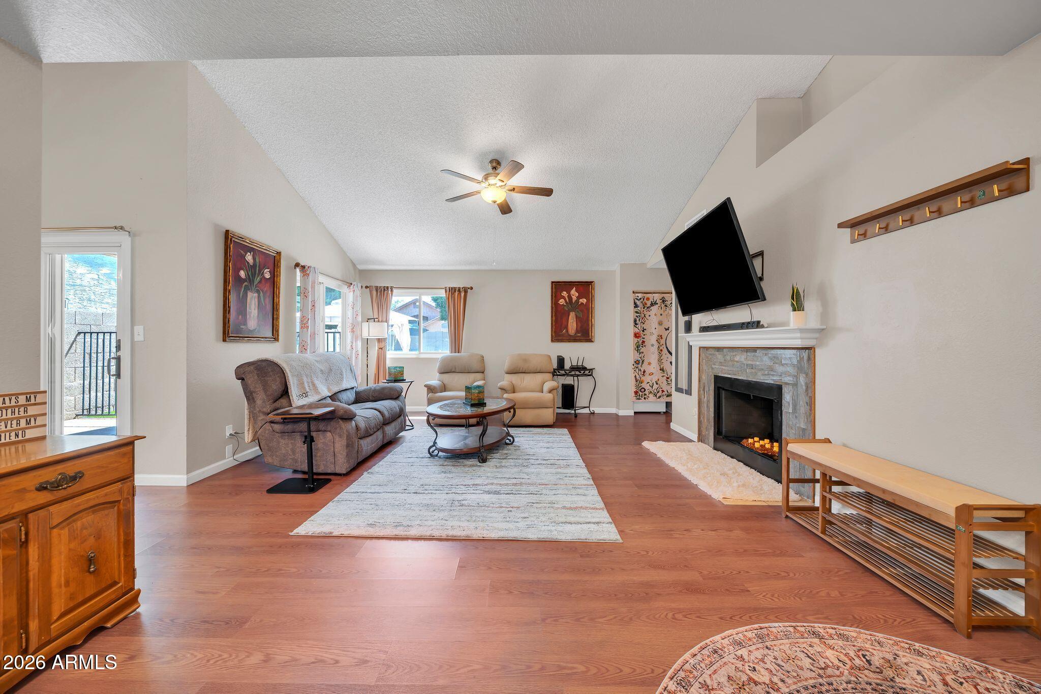 MARLBOROUGH COUNTRY UNIT 9 AMD - Residential