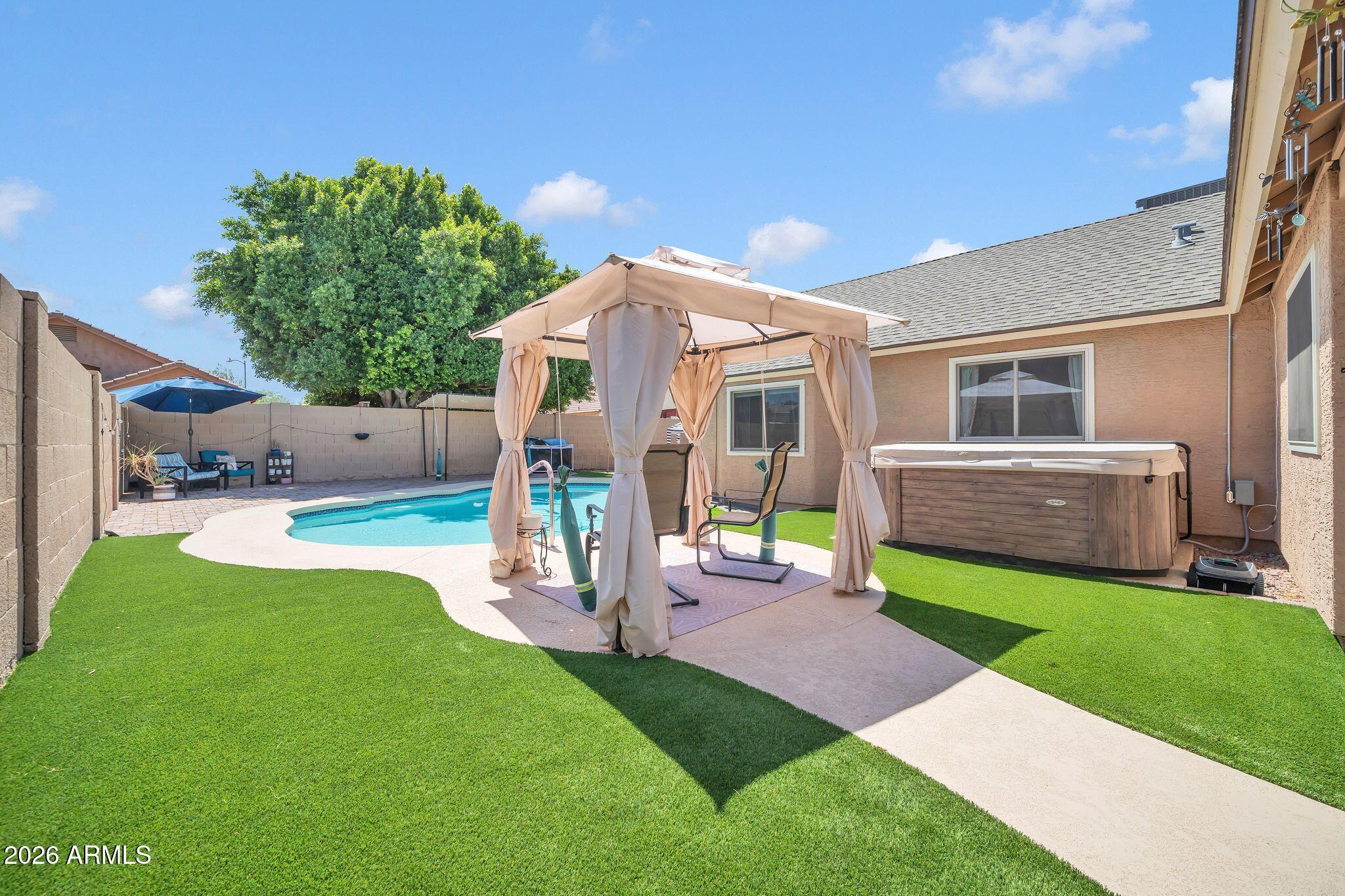 MARLBOROUGH COUNTRY UNIT 9 AMD - Residential