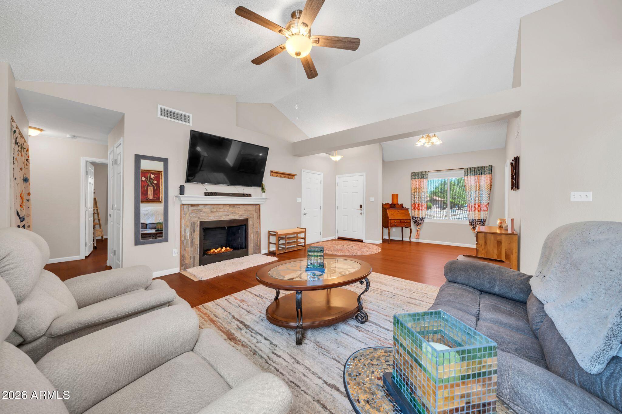 MARLBOROUGH COUNTRY UNIT 9 AMD - Residential