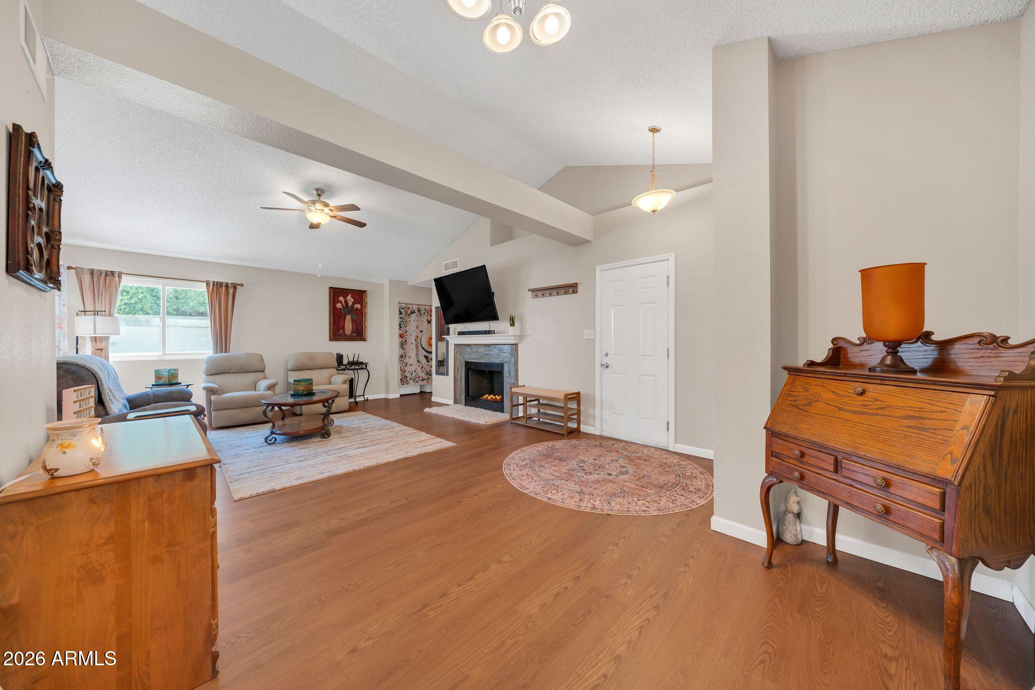 MARLBOROUGH COUNTRY UNIT 9 AMD - Residential