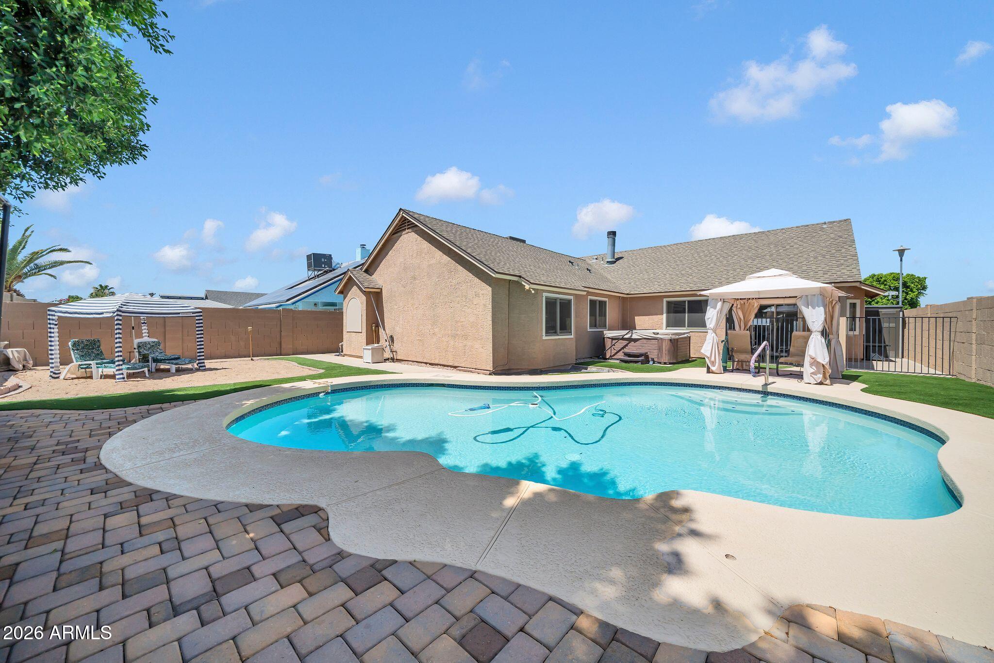 MARLBOROUGH COUNTRY UNIT 9 AMD - Residential