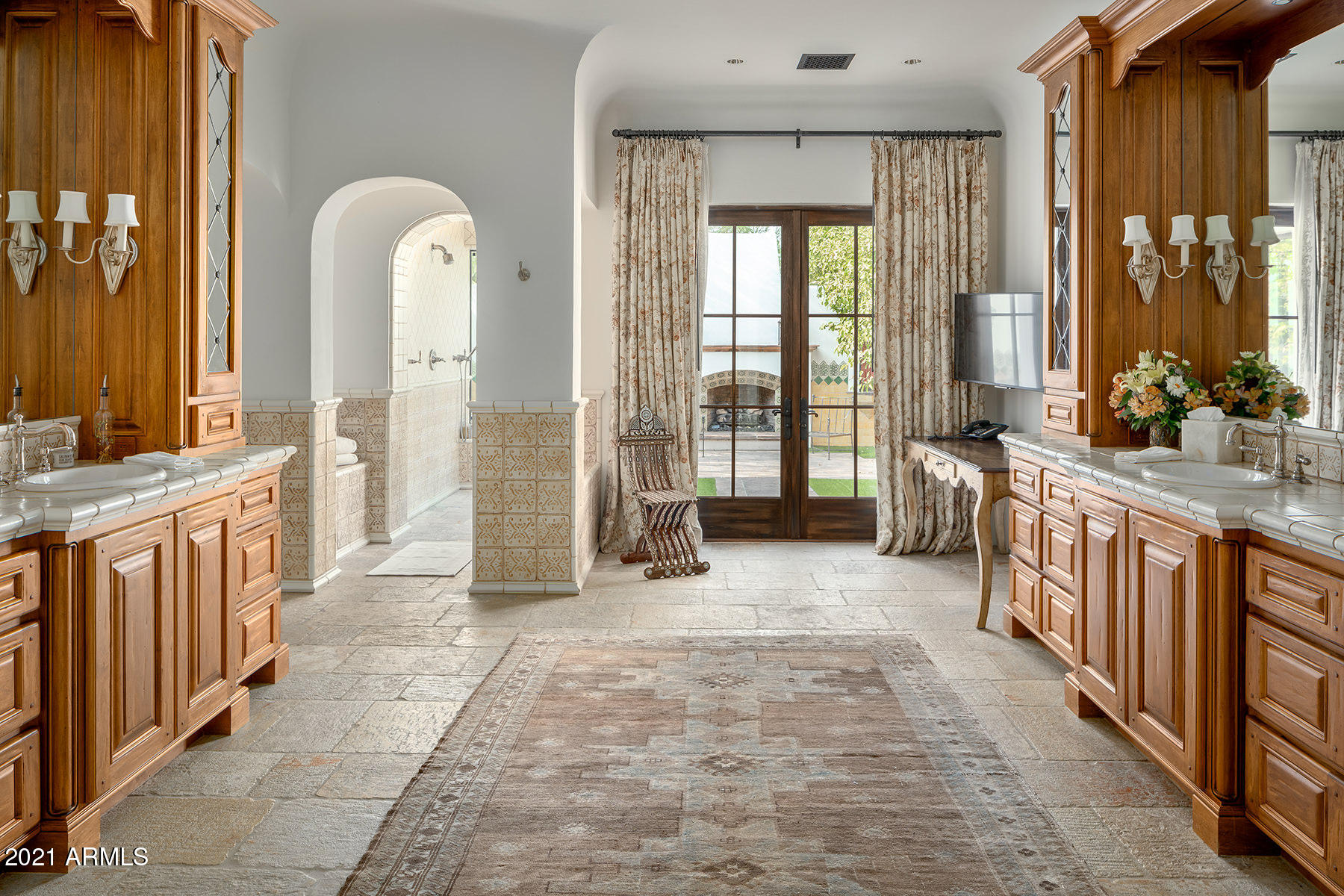 CAMELBACK LANDS - Residential
