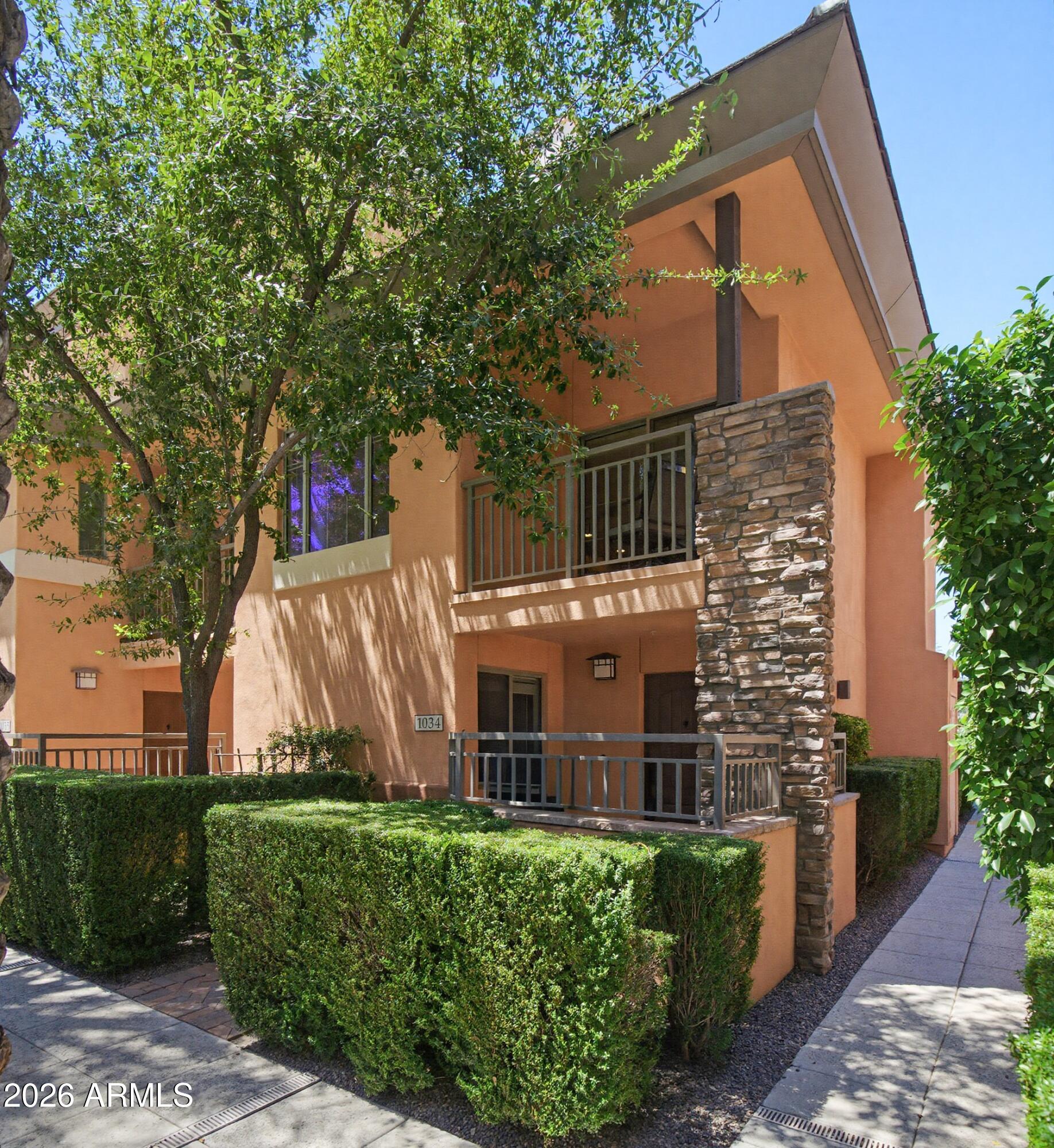 Sandalo Townhomes Condominium - Residential