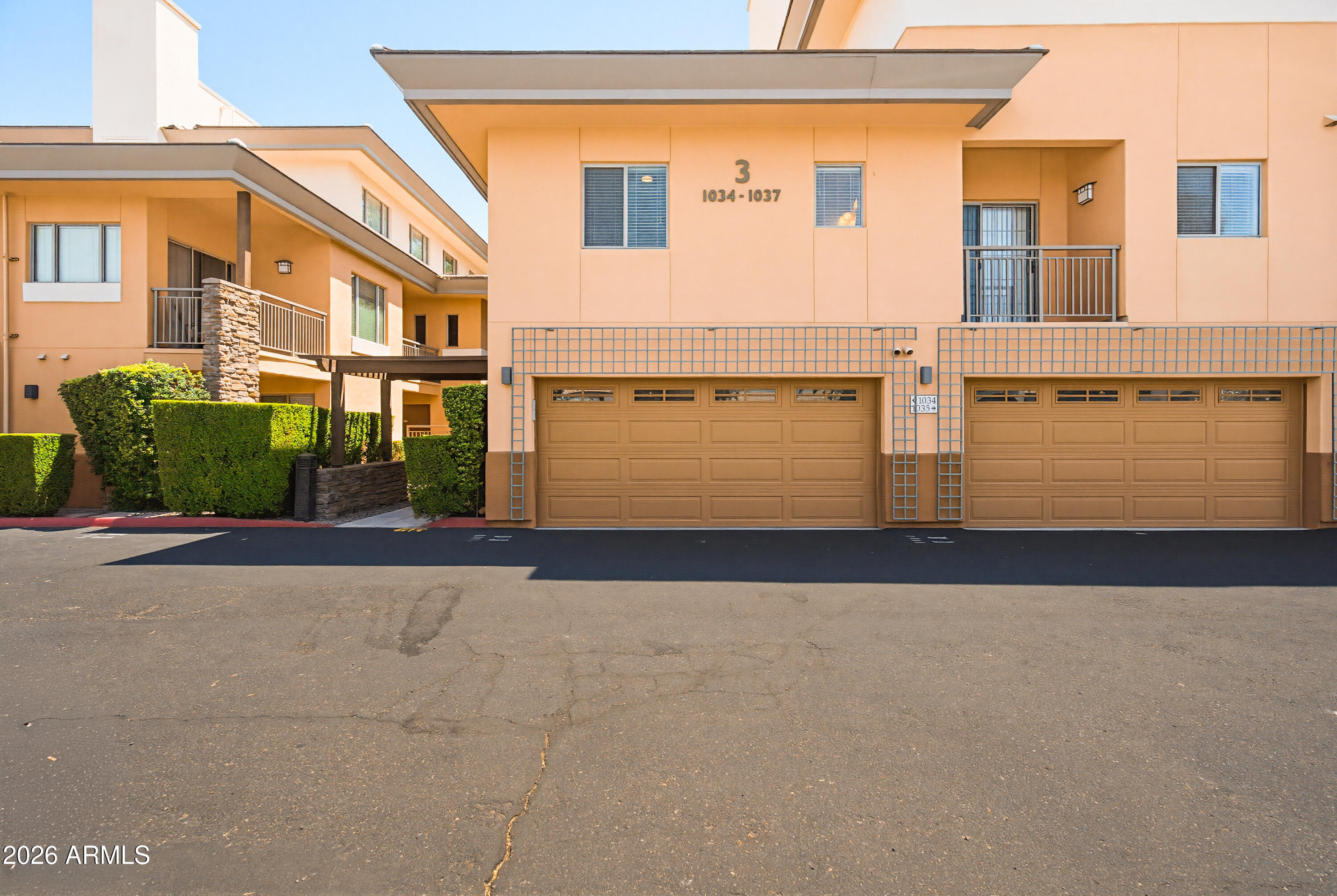 Sandalo Townhomes Condominium - Residential