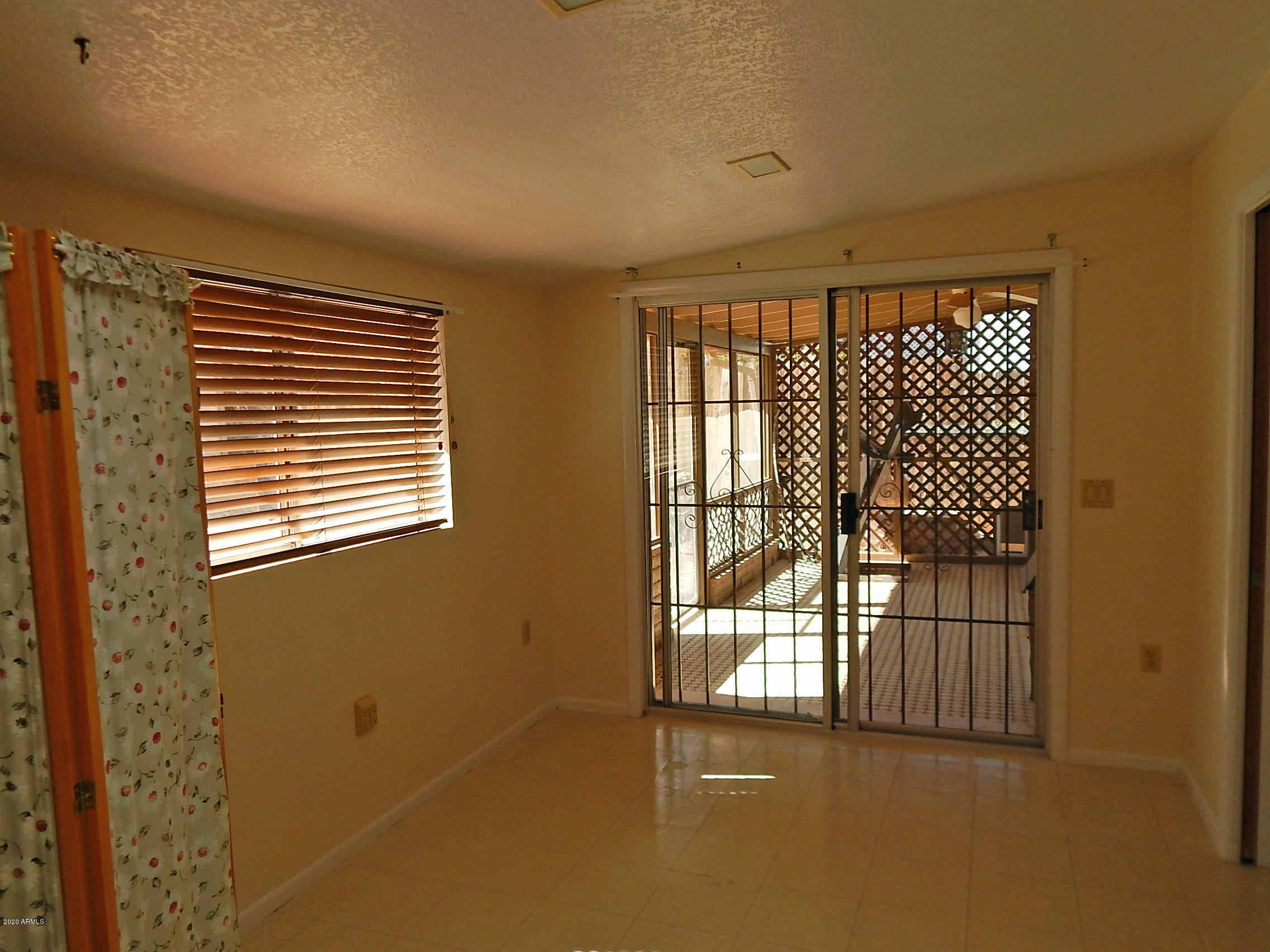 WEST GALENA - Residential
