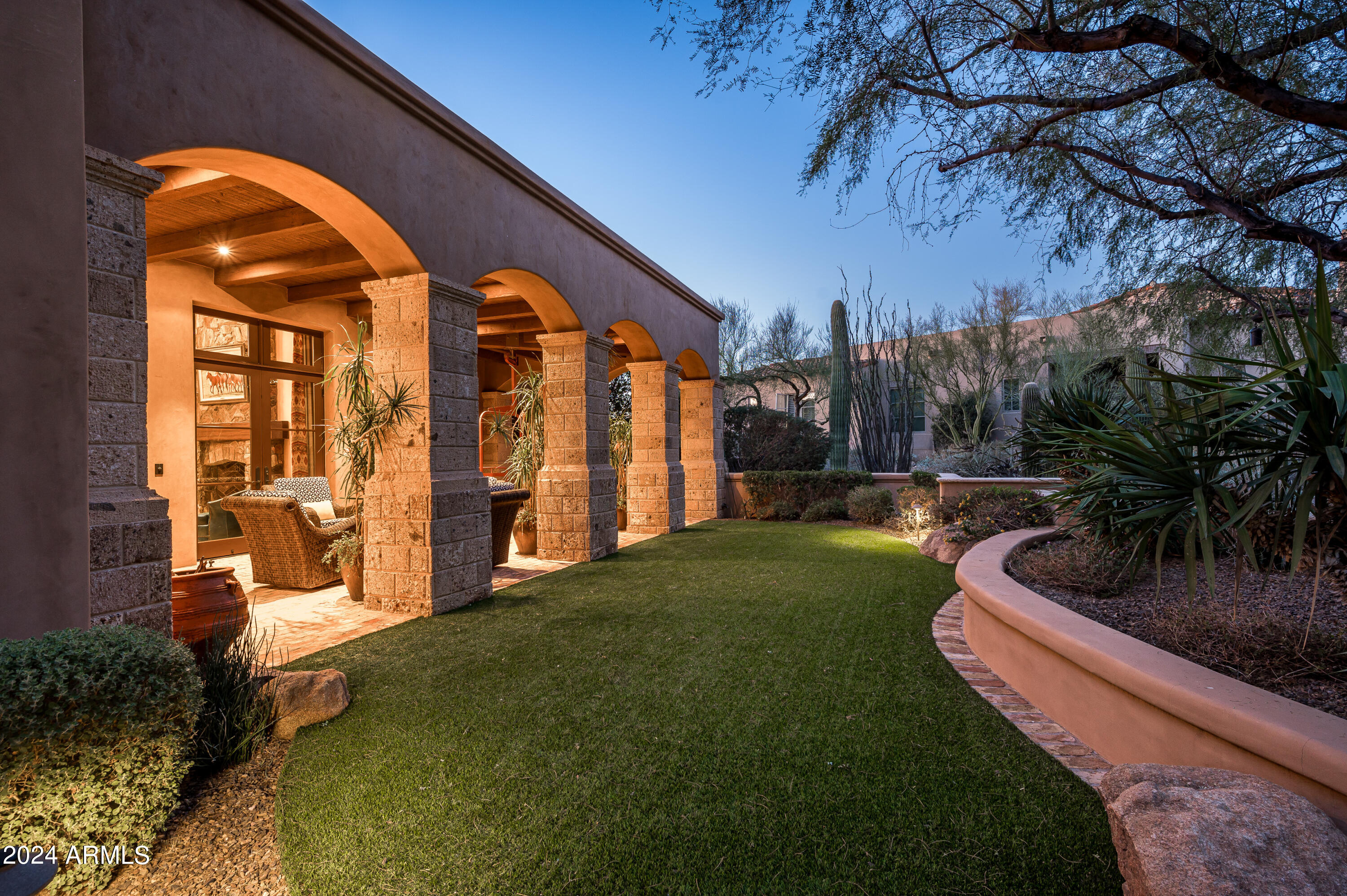 DC RANCH - Residential