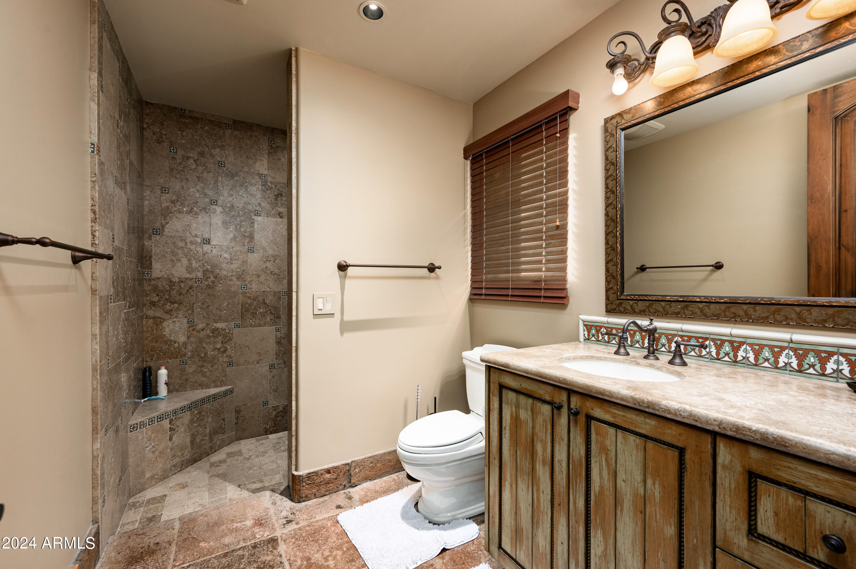 DC RANCH - Residential