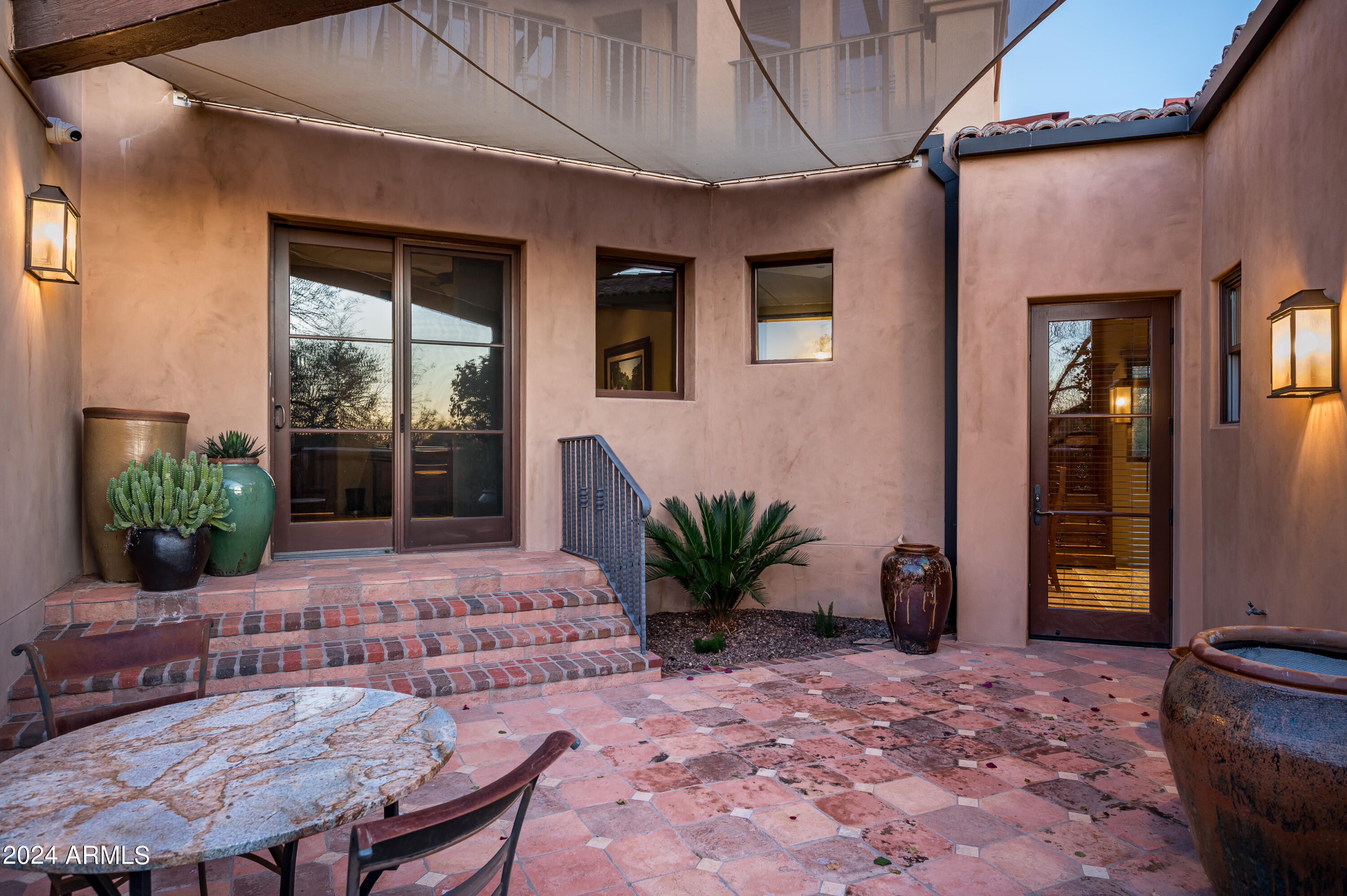 DC RANCH - Residential
