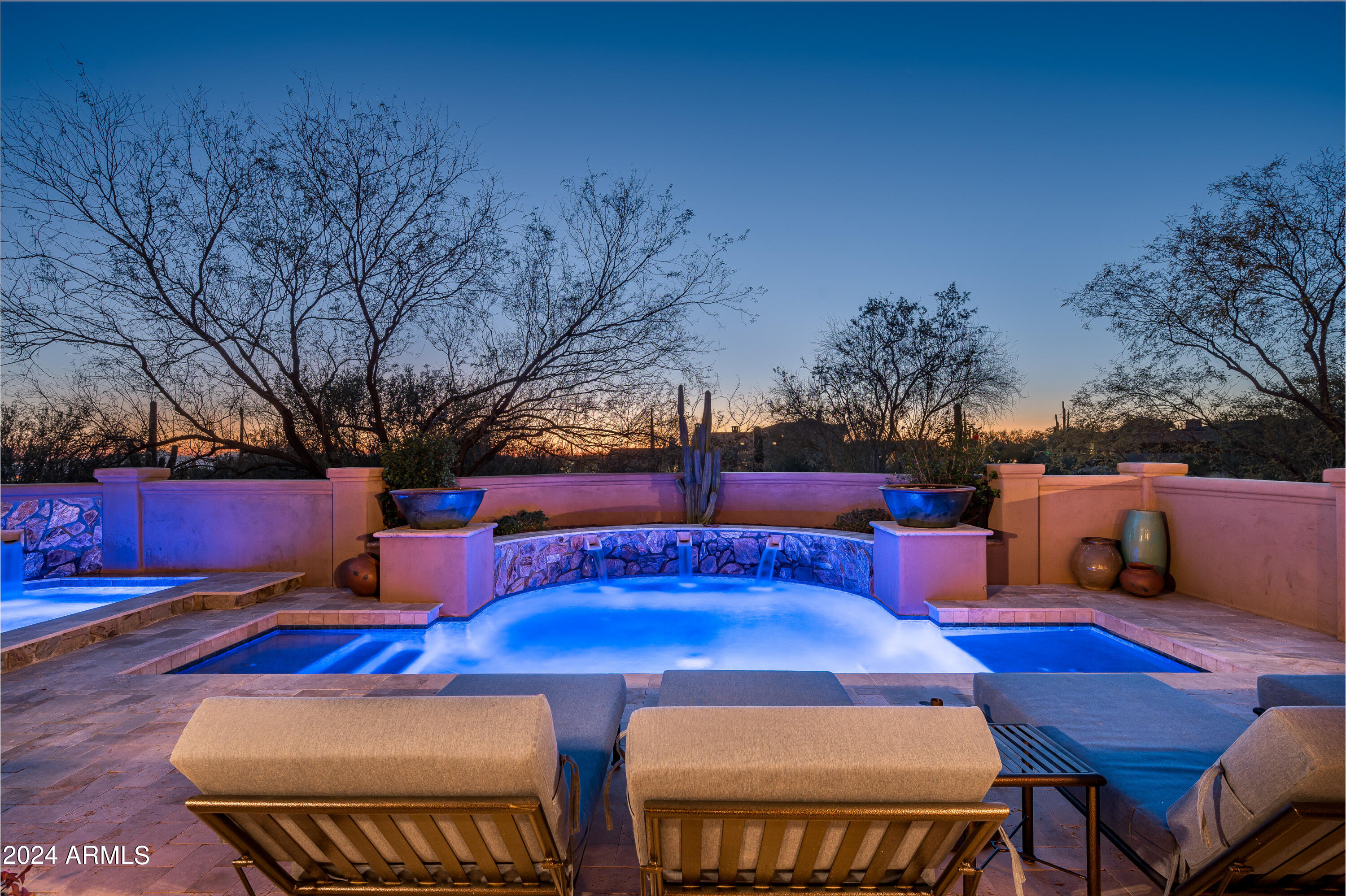 DC RANCH - Residential