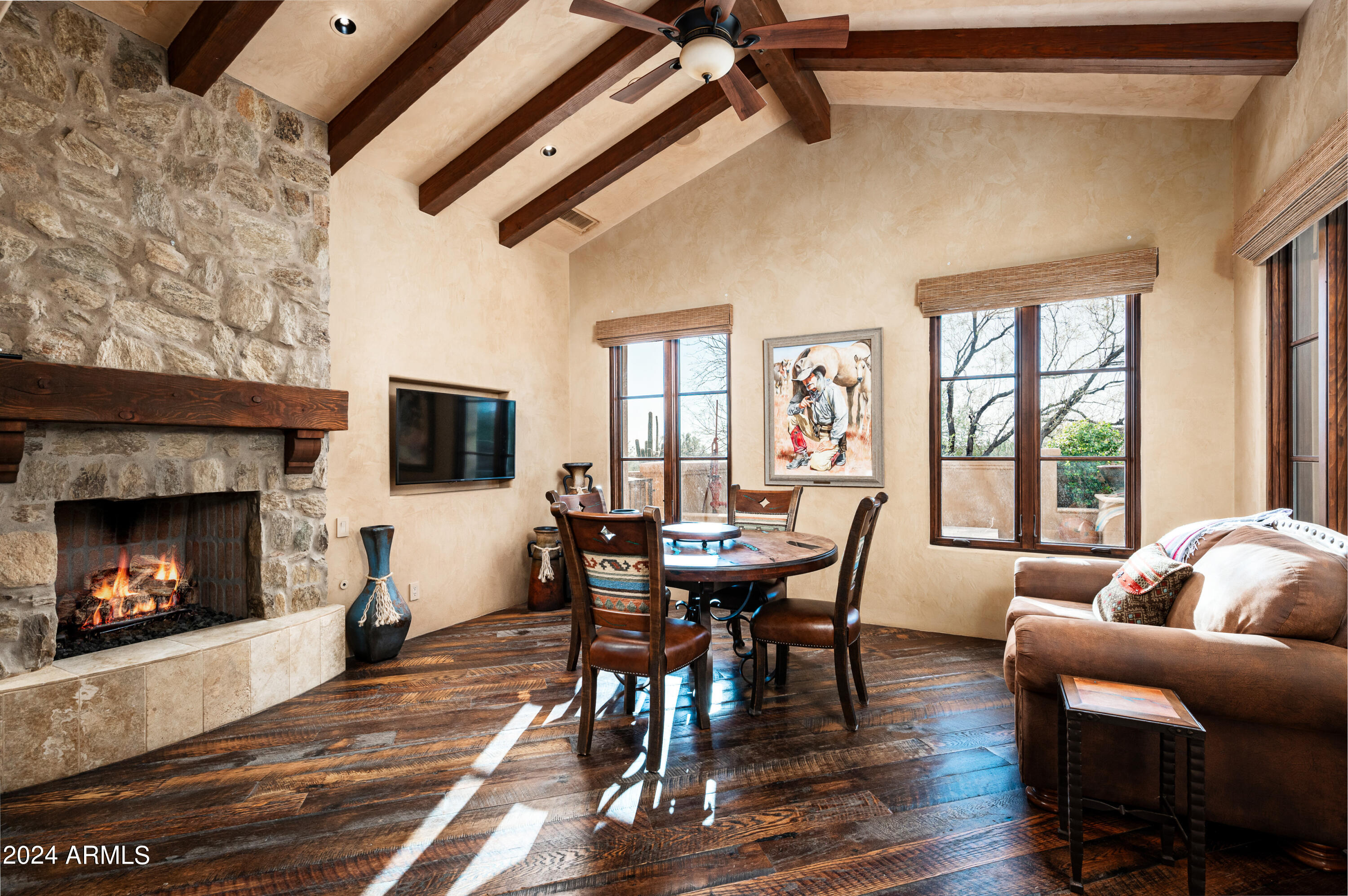 DC RANCH - Residential