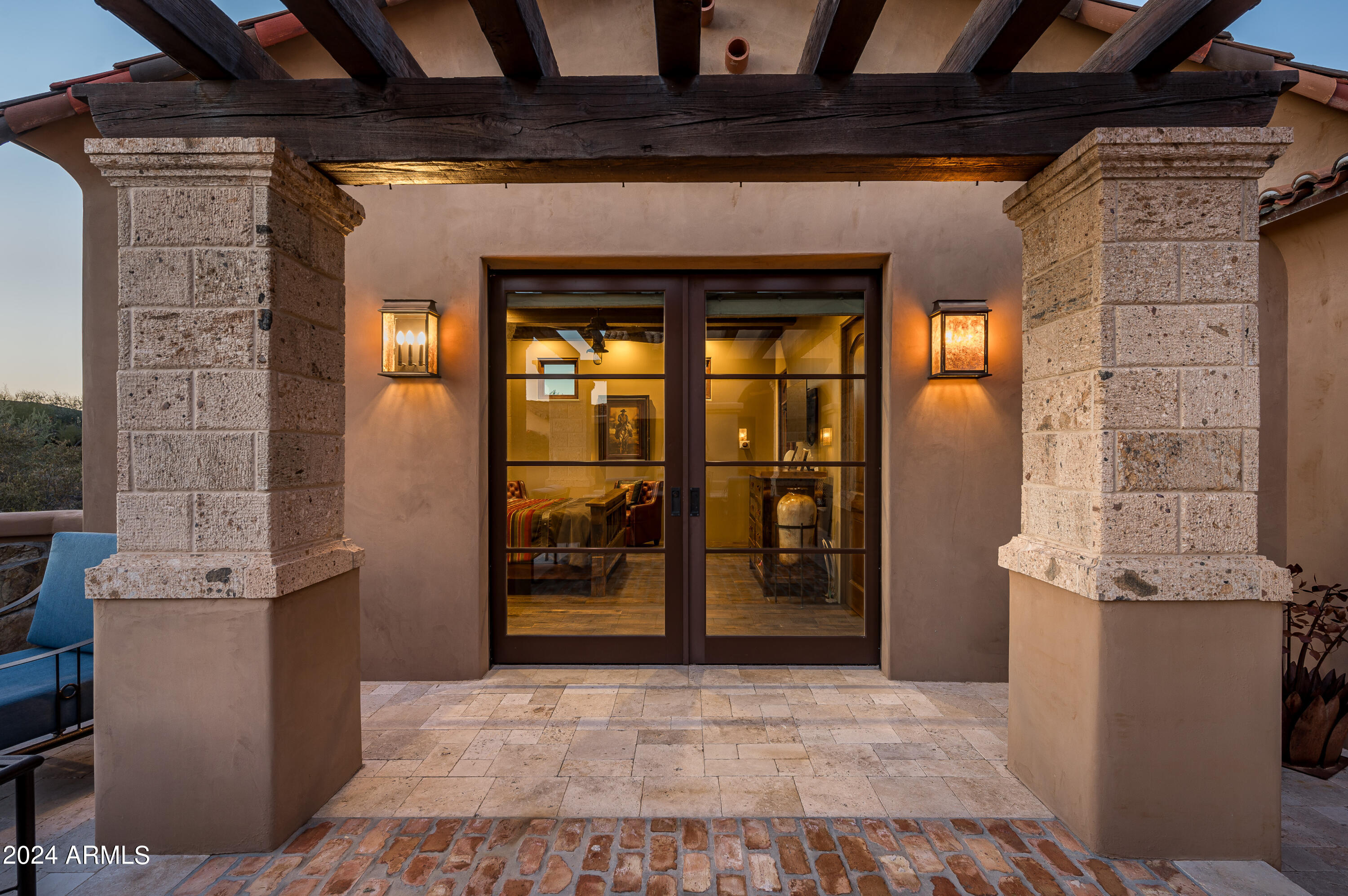 DC RANCH - Residential