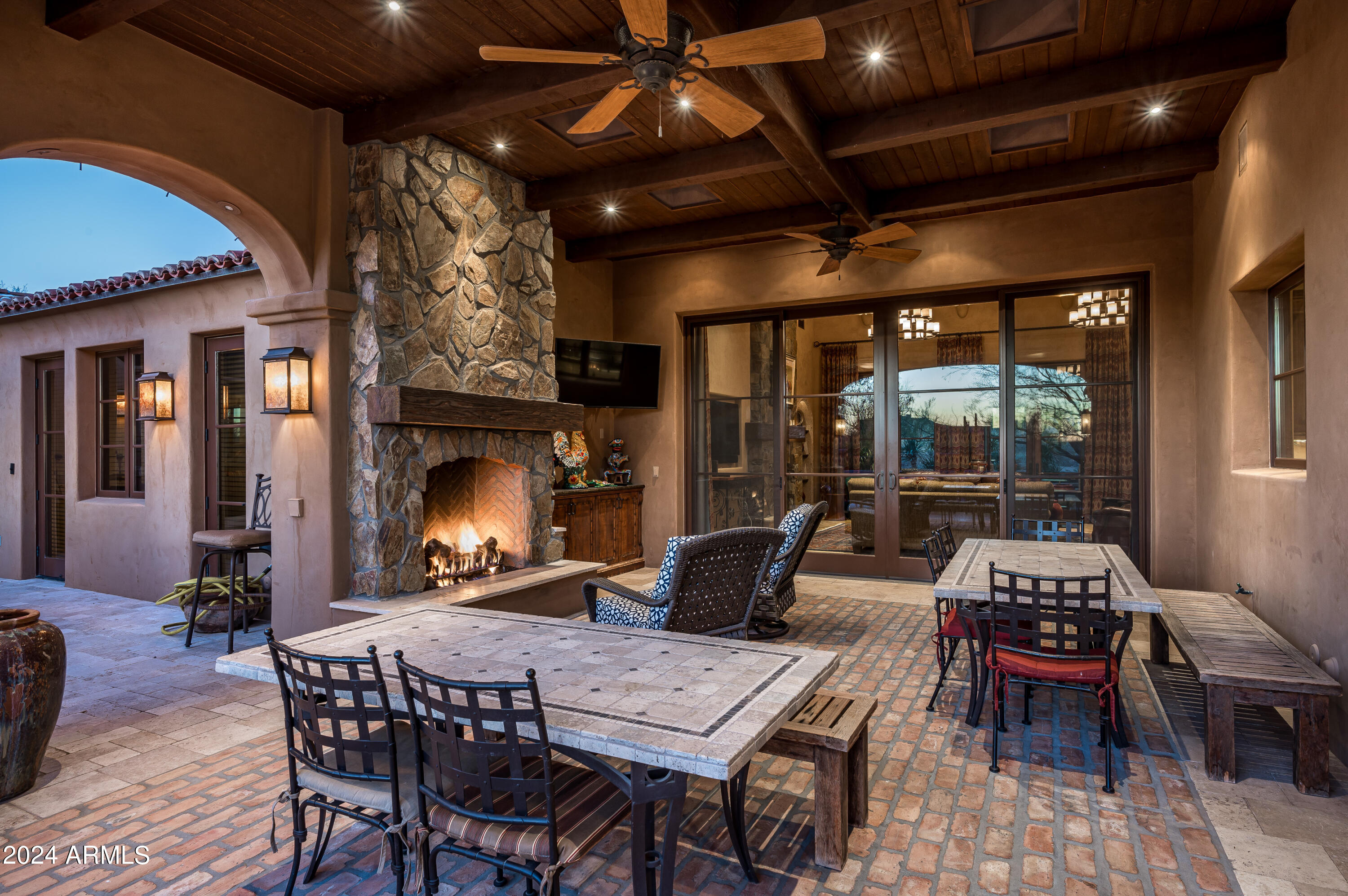 DC RANCH - Residential