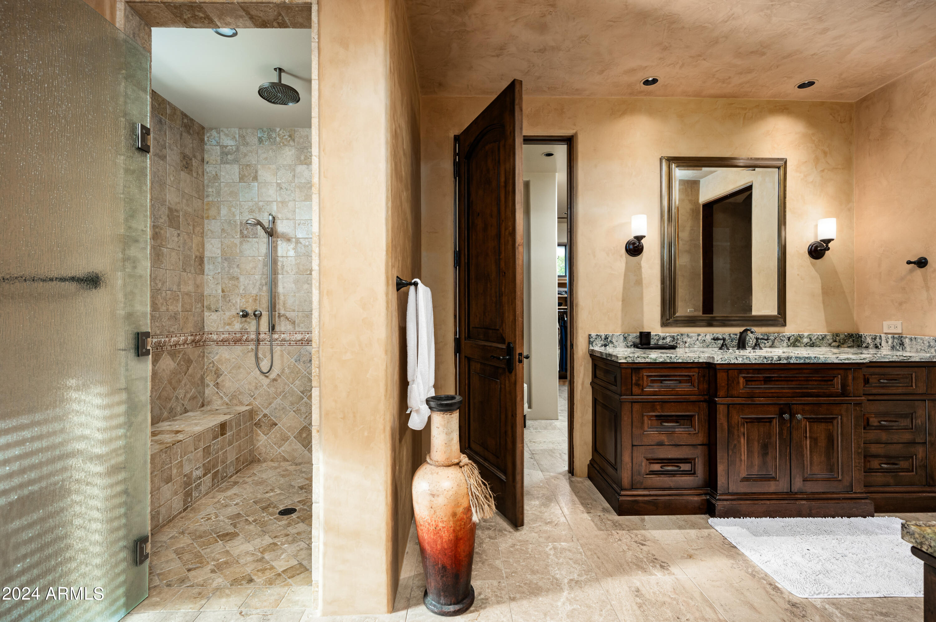DC RANCH - Residential