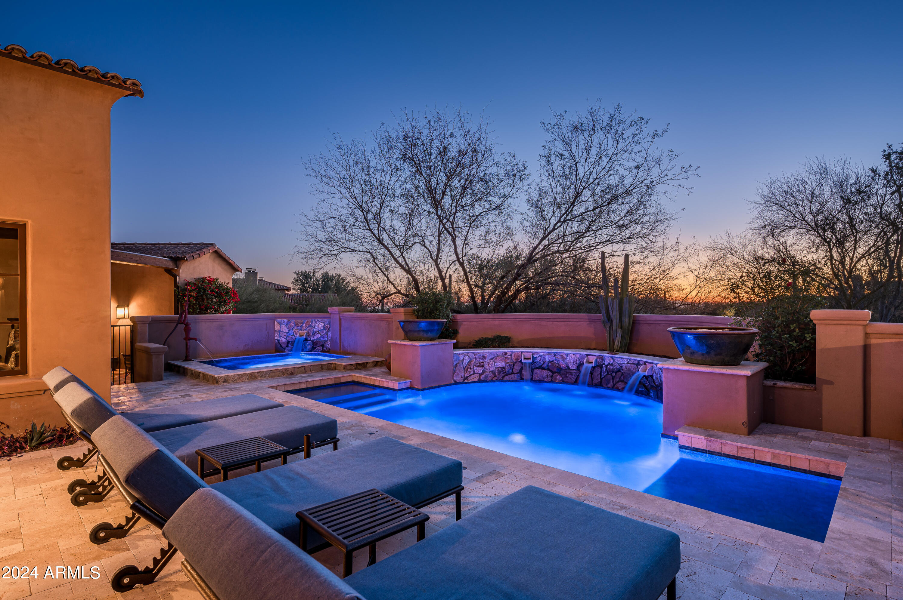 DC RANCH - Residential