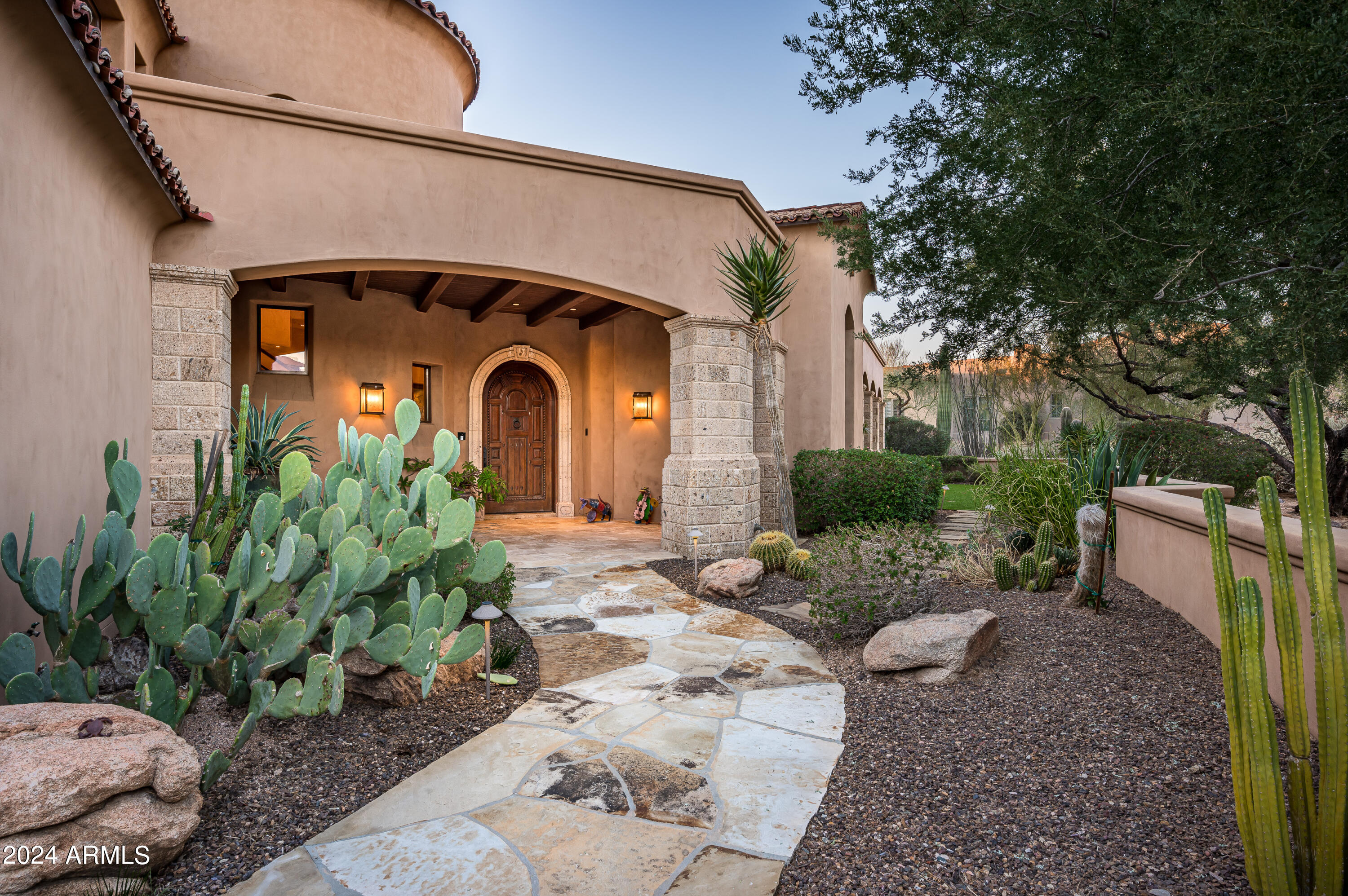 DC RANCH - Residential