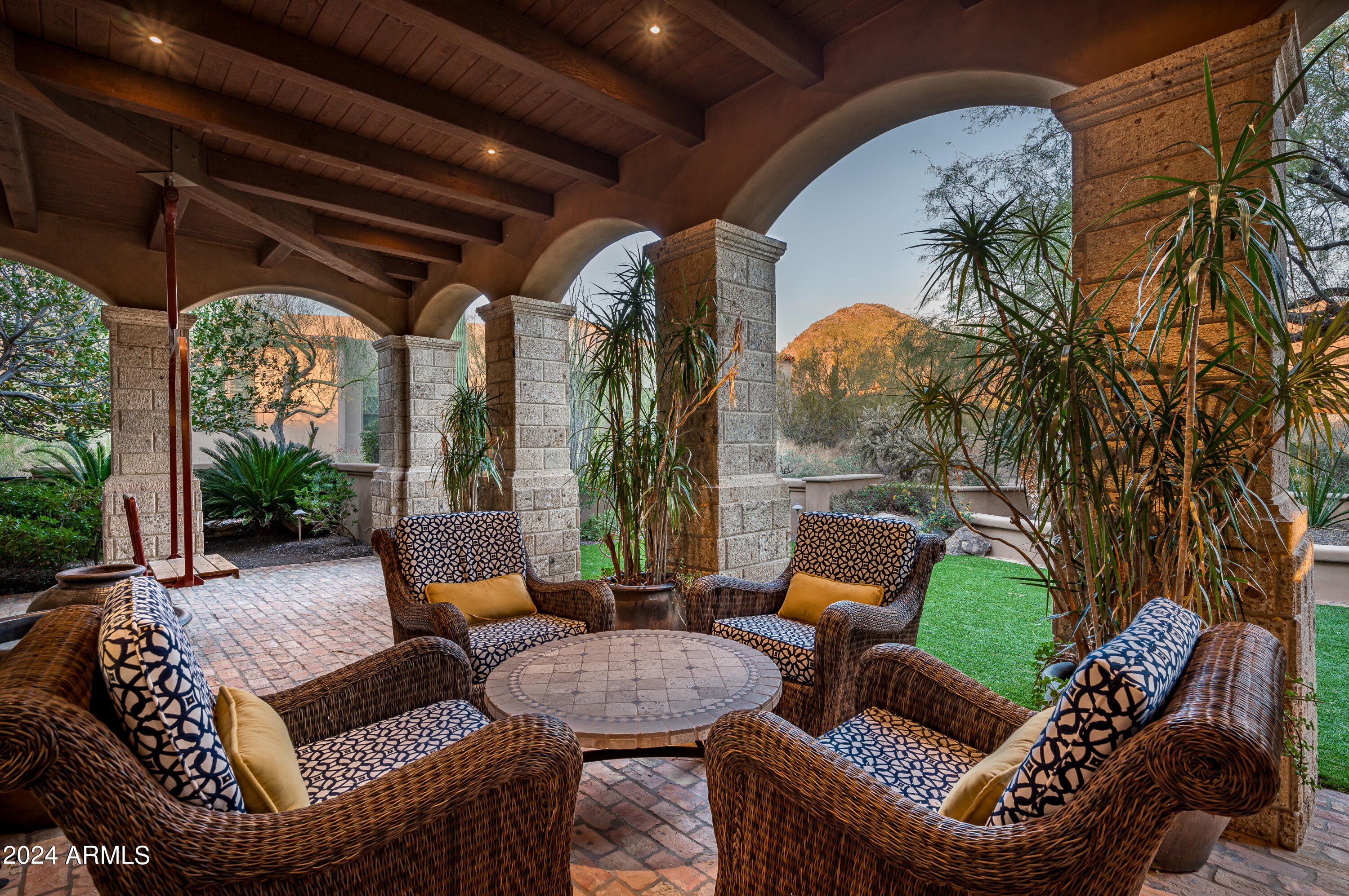 DC RANCH - Residential