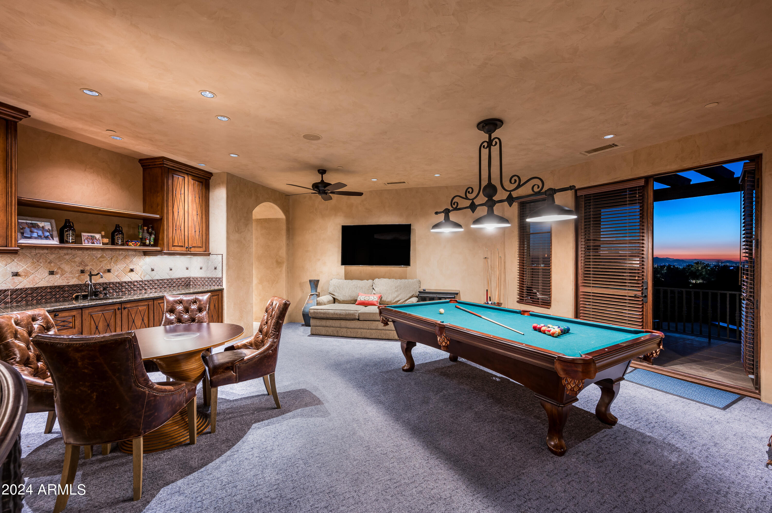 DC RANCH - Residential