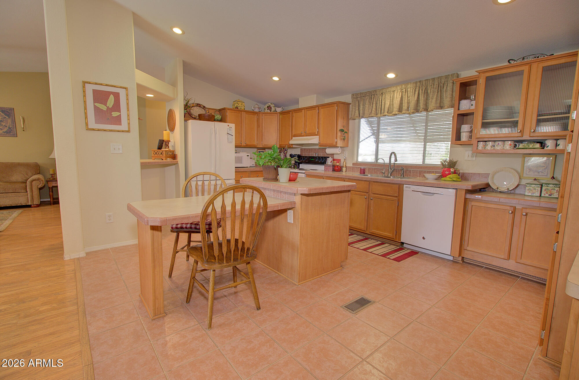 DESERT VISTA UNIT NO 5 - Residential