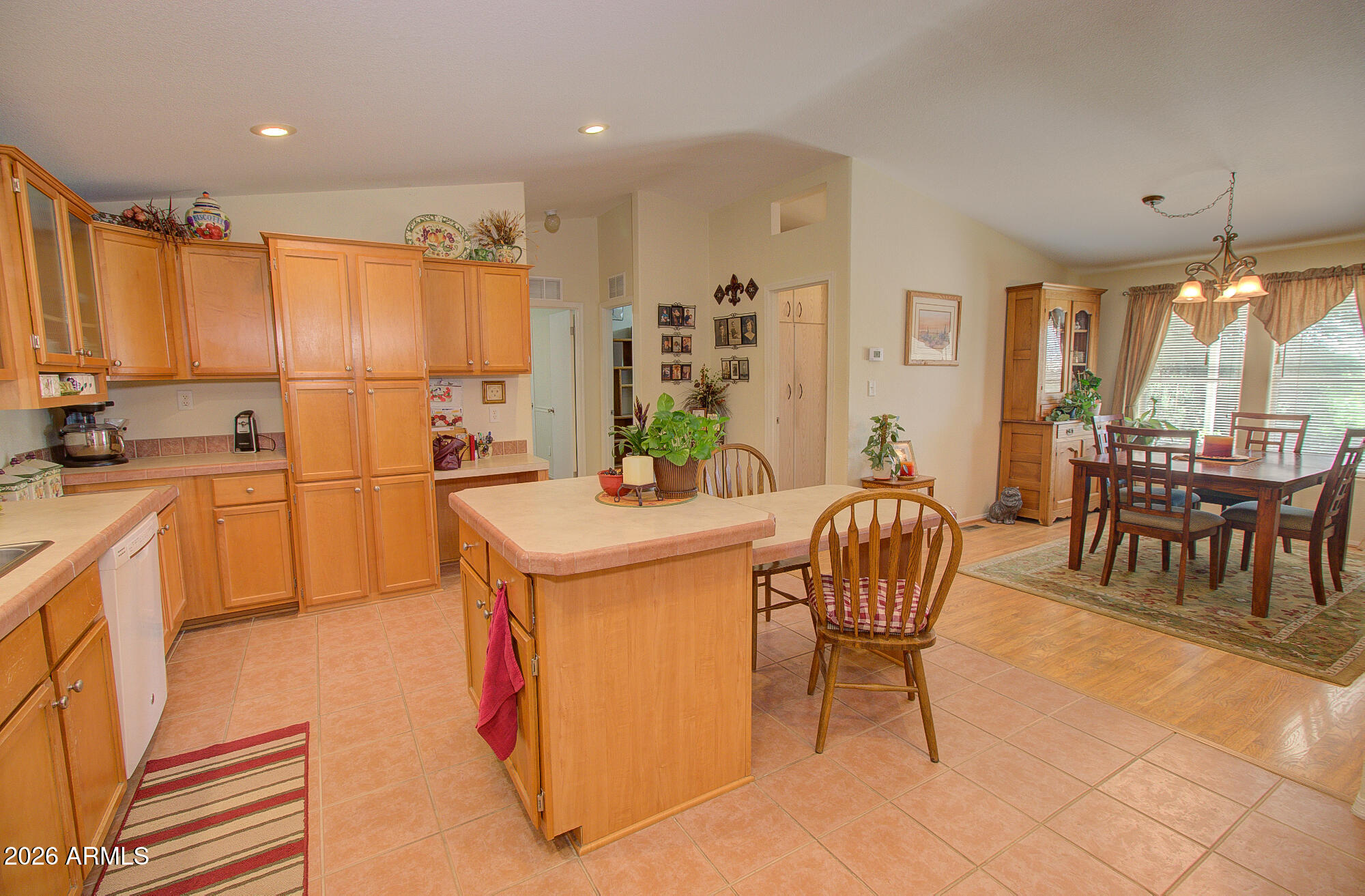 DESERT VISTA UNIT NO 5 - Residential