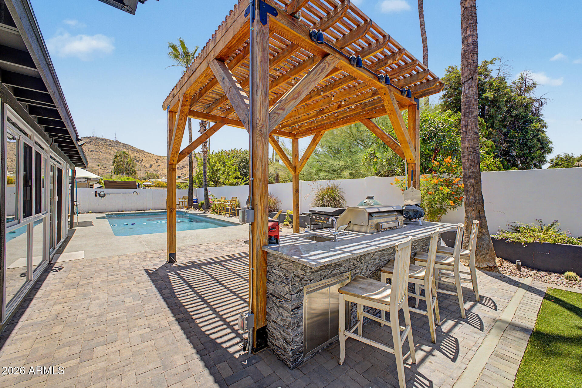 MOONRIDGE ESTATES - Residential