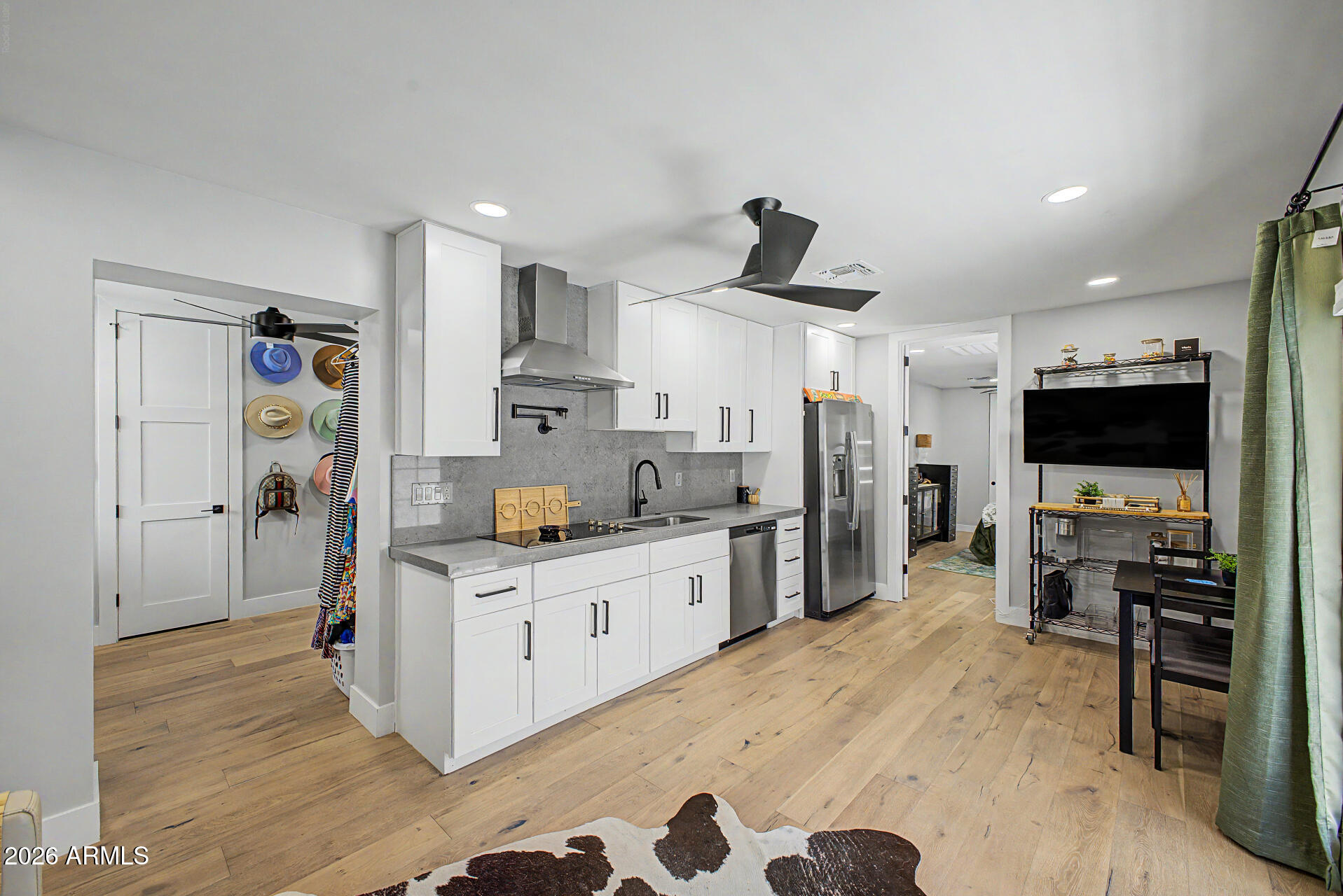 MOONRIDGE ESTATES - Residential